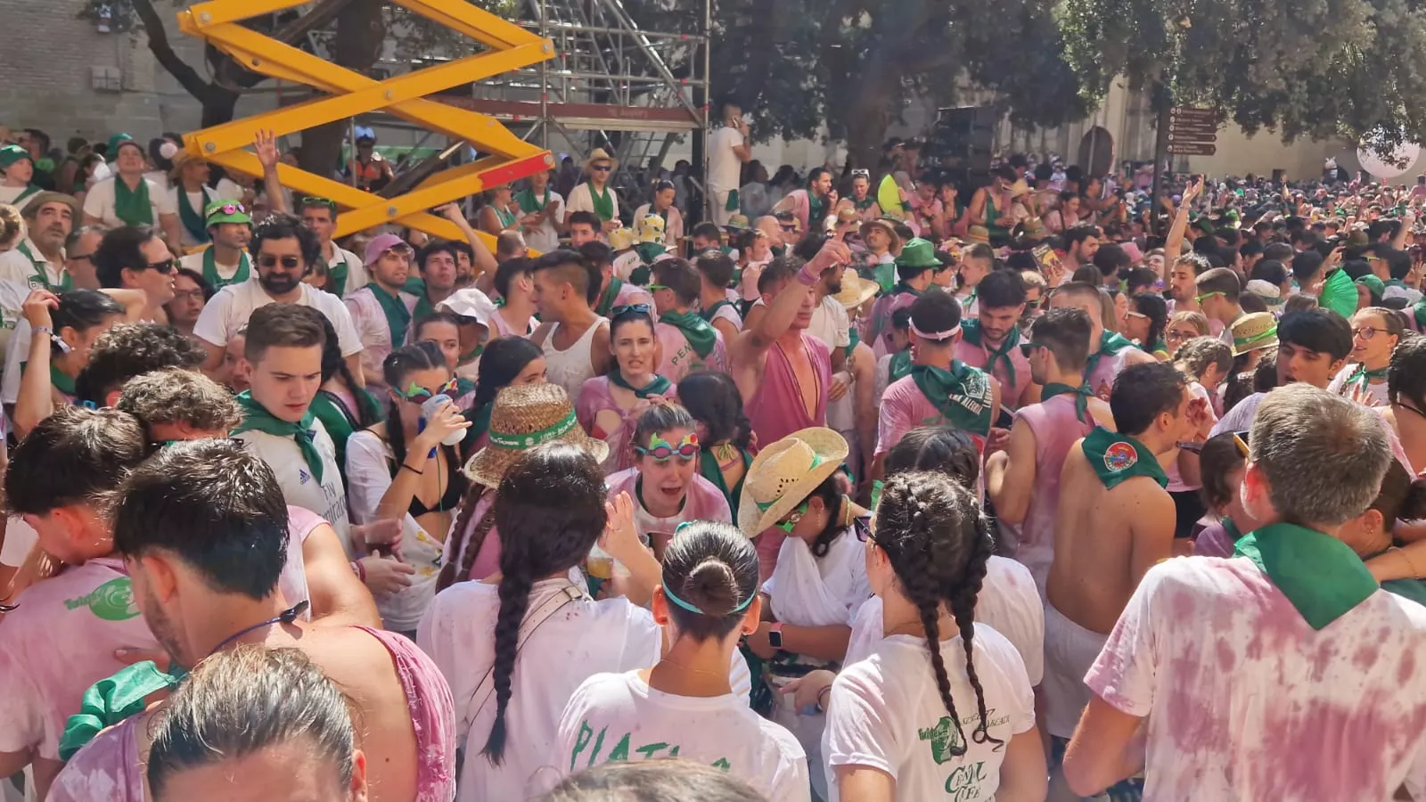 Cohete anunciador de las fiestas de San Lorenzo 2024.