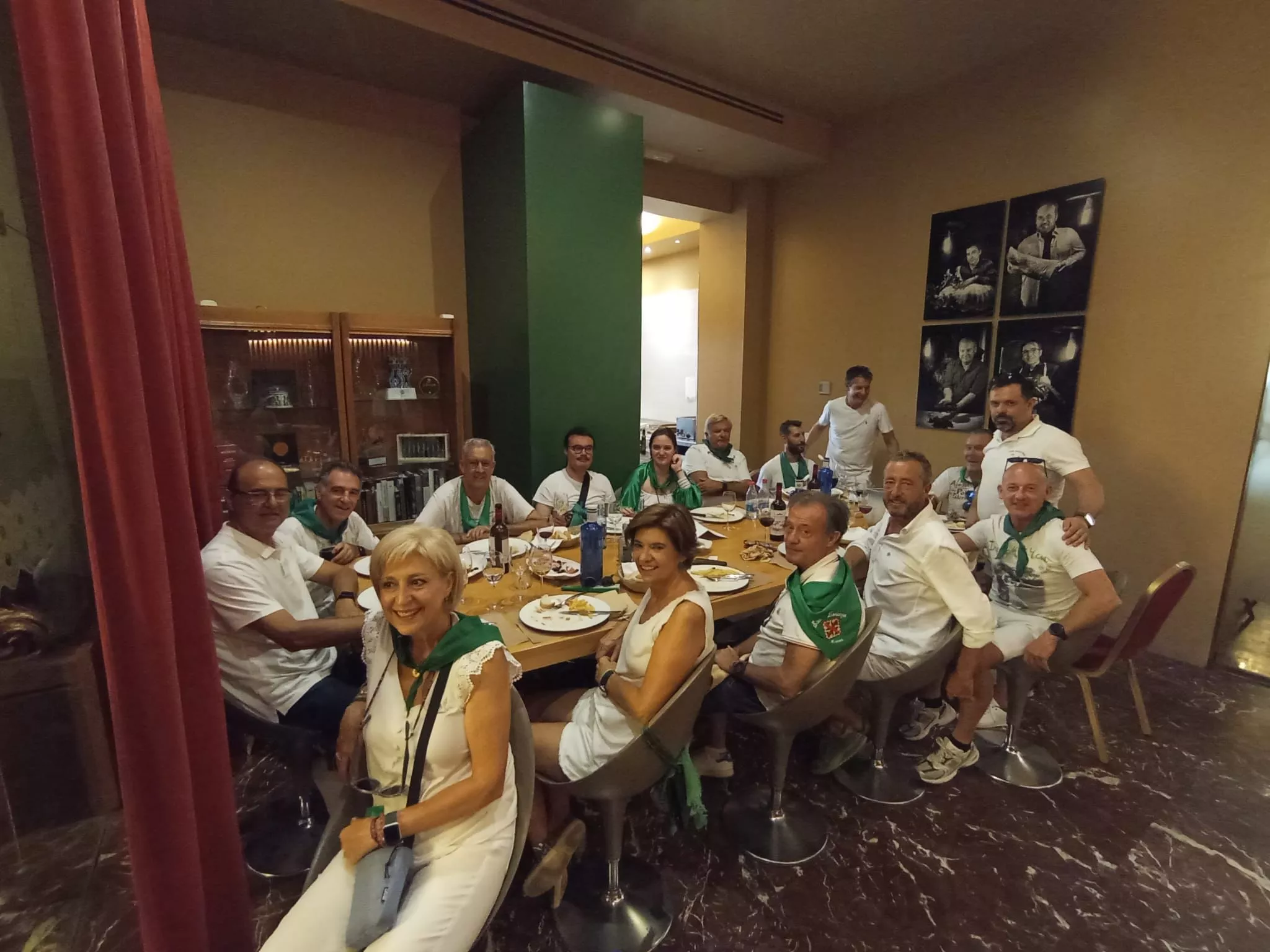 Almuerzos en la mañana del arranque de las fiestas de San Lorenzo