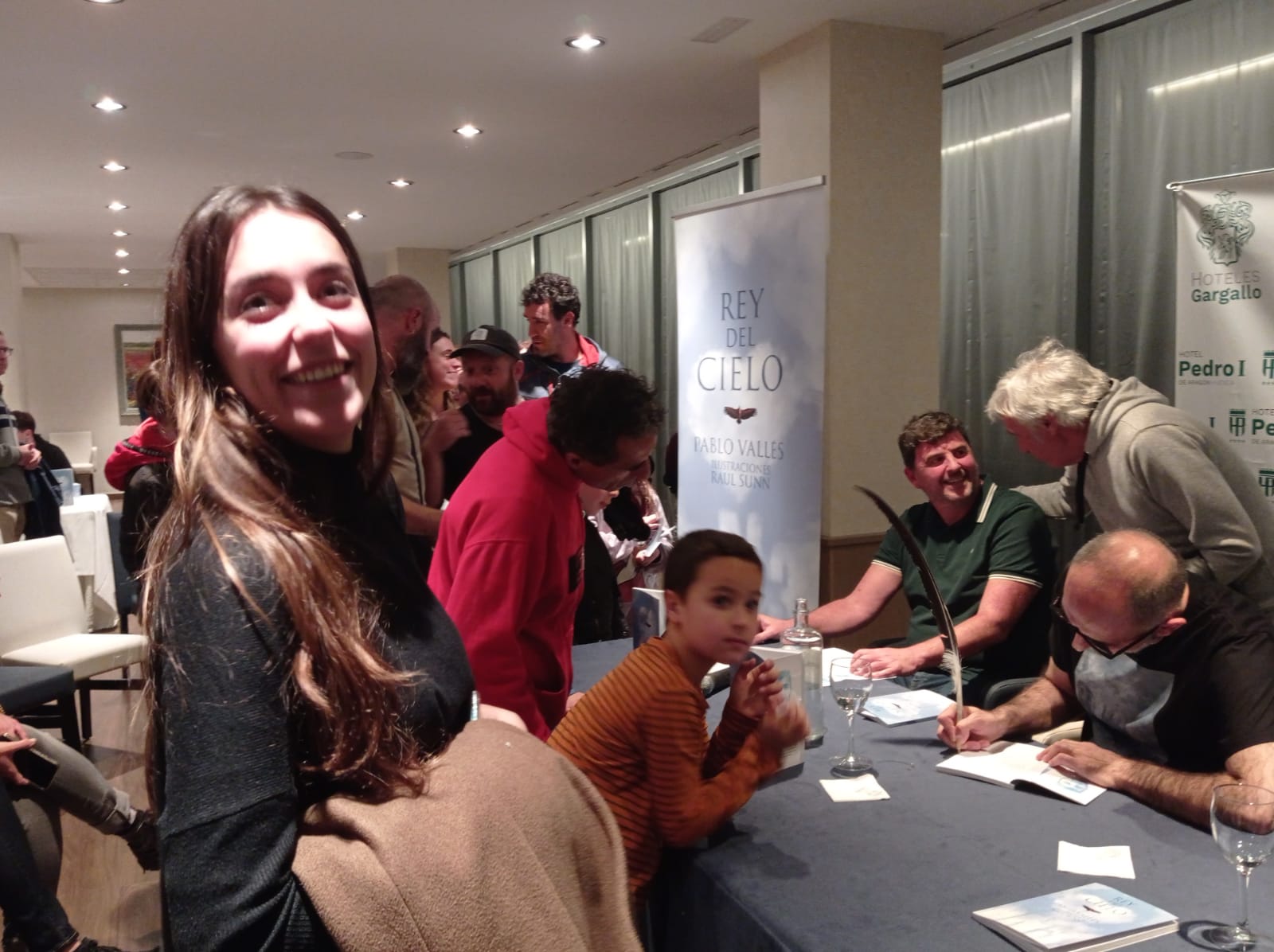 Presentación y firmas de Rey del Cielo de Pablo Vallés y Raúl Sunn.