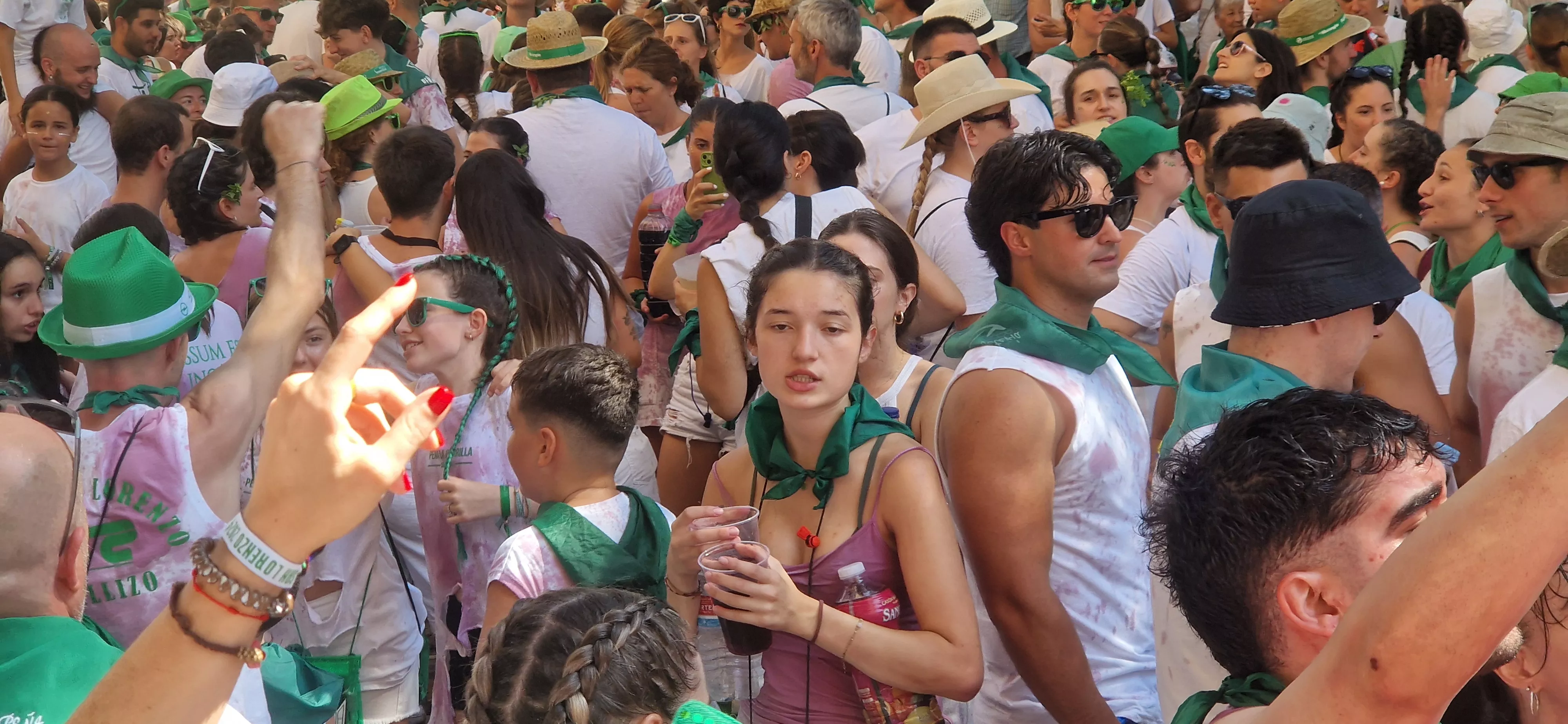 Cohete anunciador de las fiestas de San Lorenzo 2024.