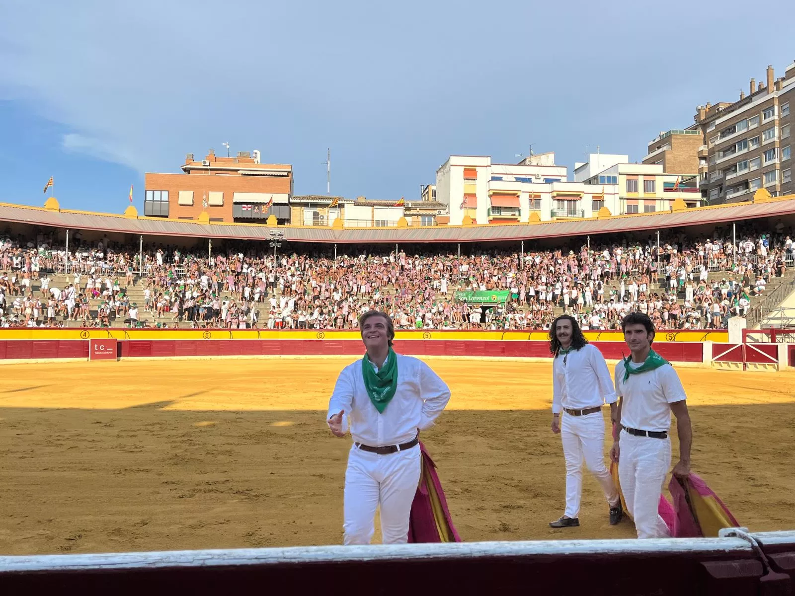 Imágenes de la becerrada de las peñas y Casta Aragonesa. Foto: Adrián Mora