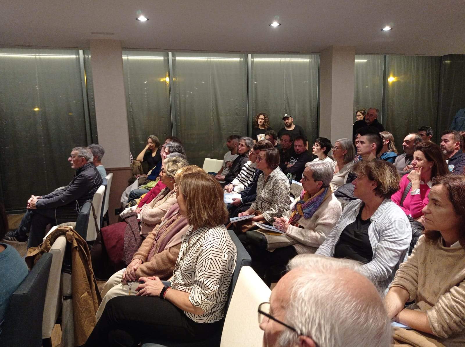 Presentación y firmas de Rey del Cielo de Pablo Vallés y Raúl Sunn.