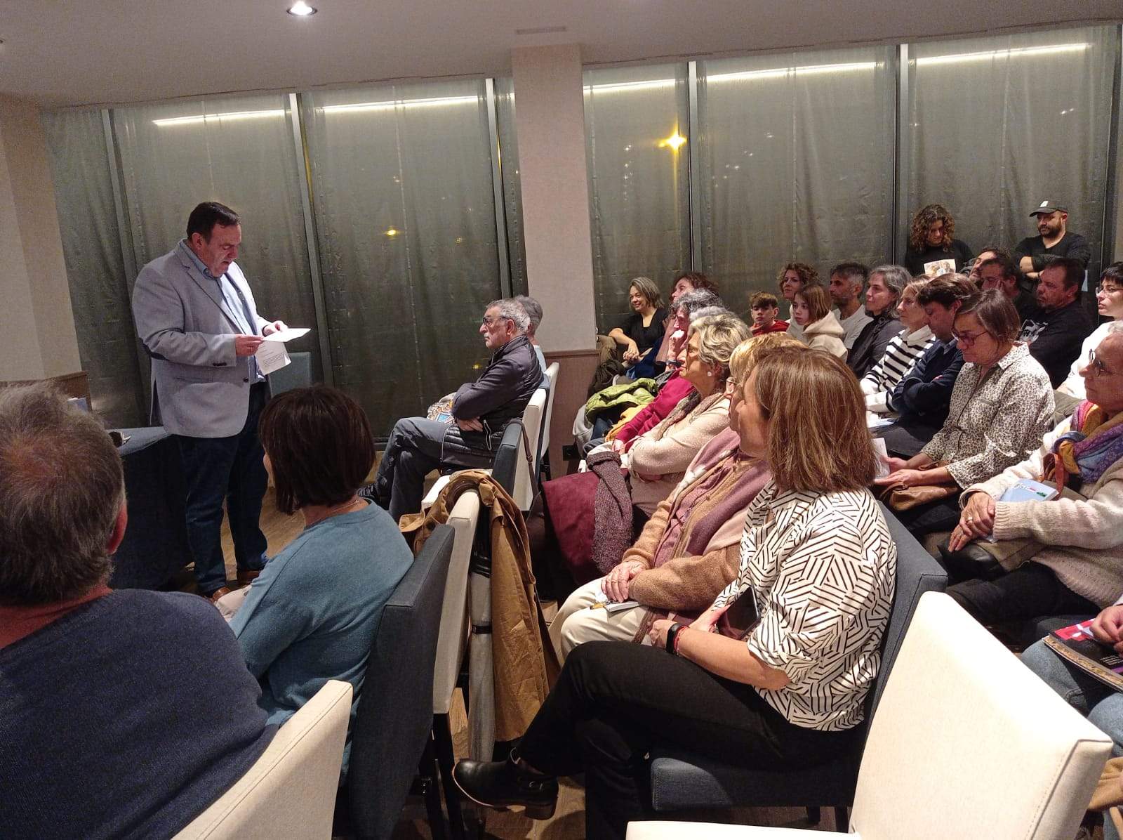 Presentación y firmas de Rey del Cielo de Pablo Vallés y Raúl Sunn.