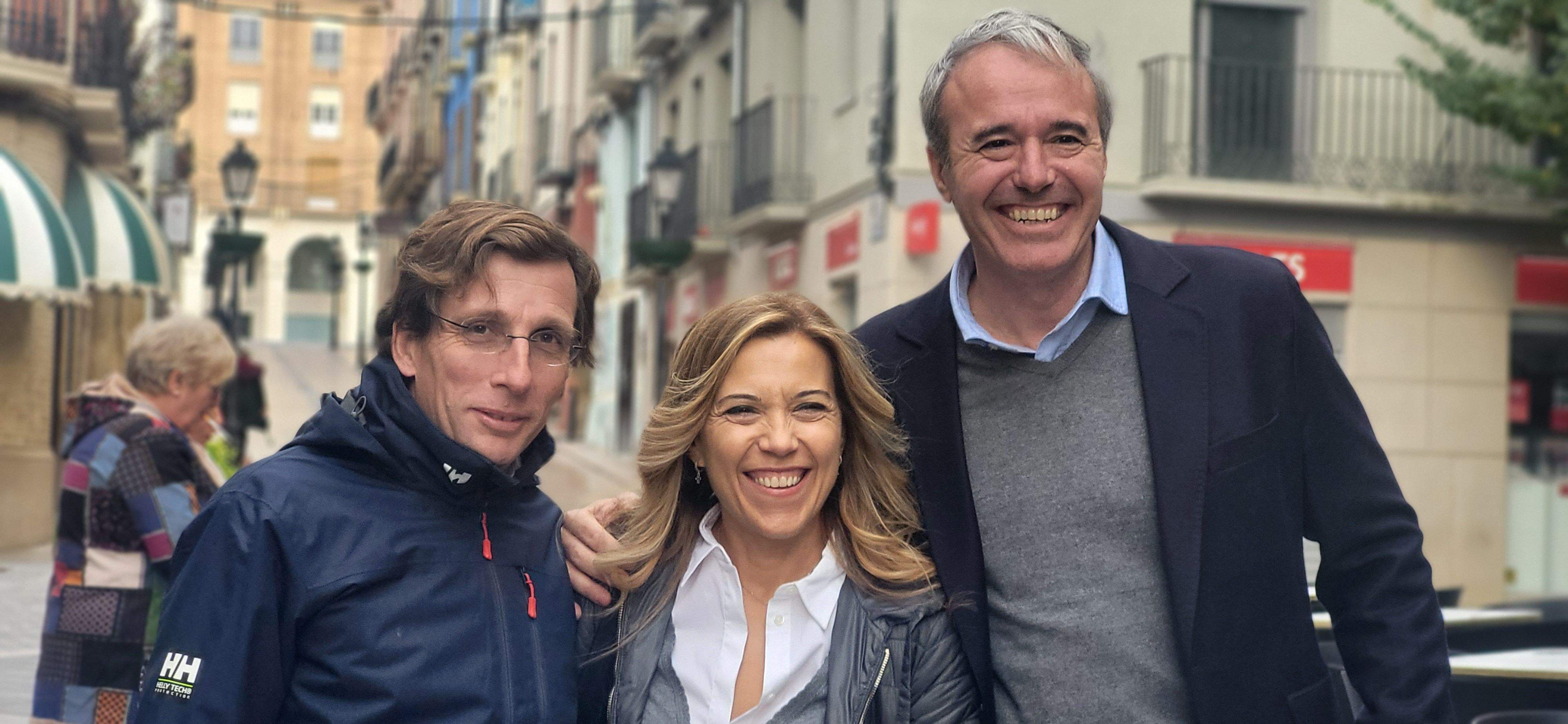 José Luis Martínez Almeida visita la ciudad de Huesca. Foto Myriam Martínez 