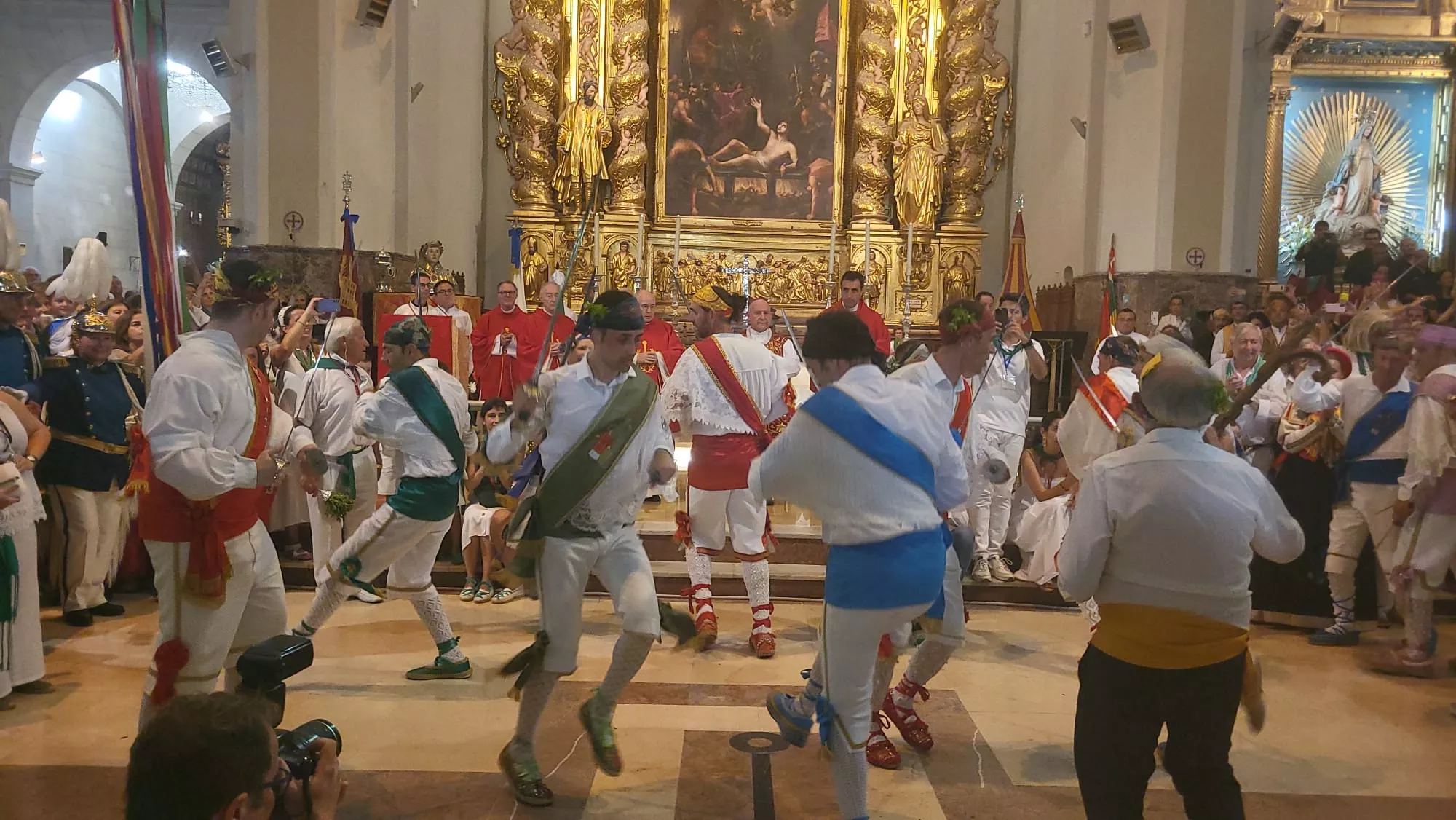 Misa Pontifical en la Basílica de San Lorenzo de Huesca
