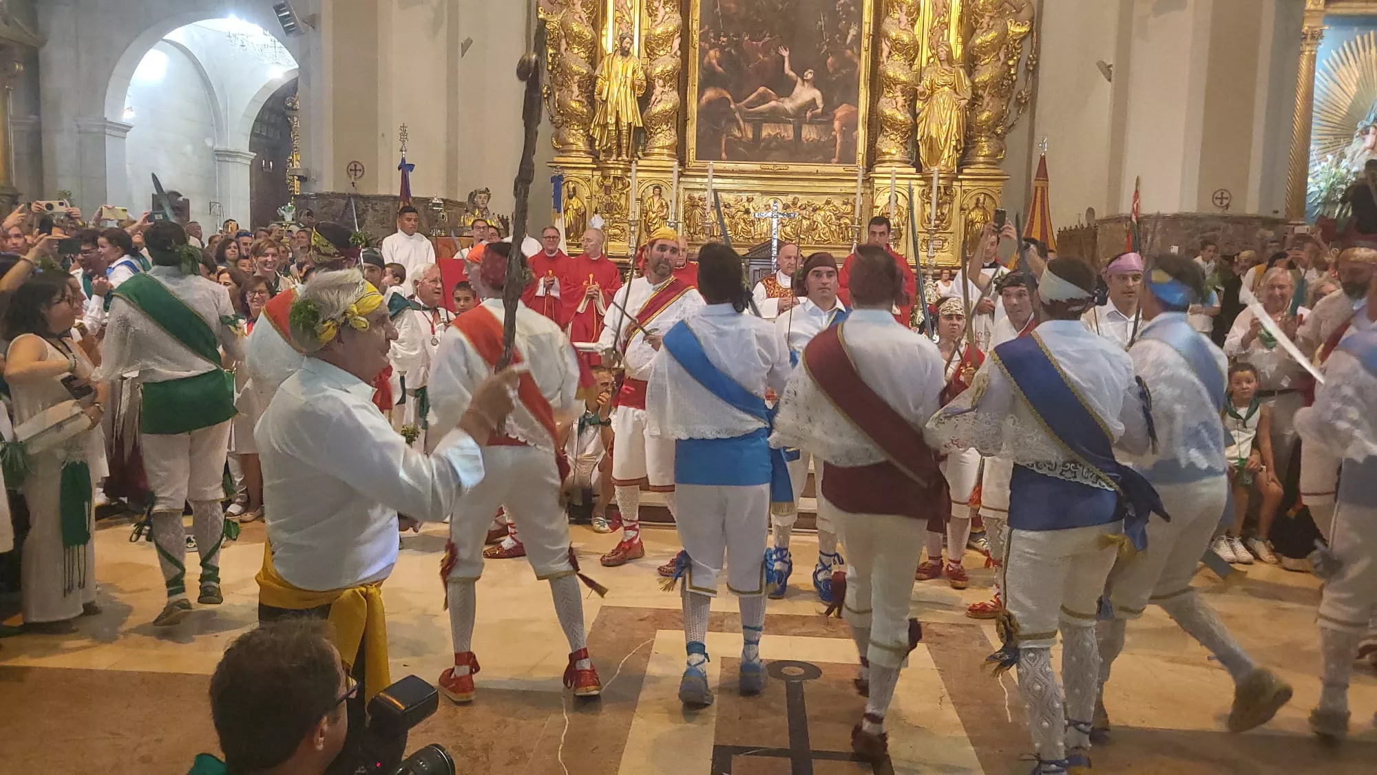 Misa Pontifical en la Basílica de San Lorenzo de Huesca