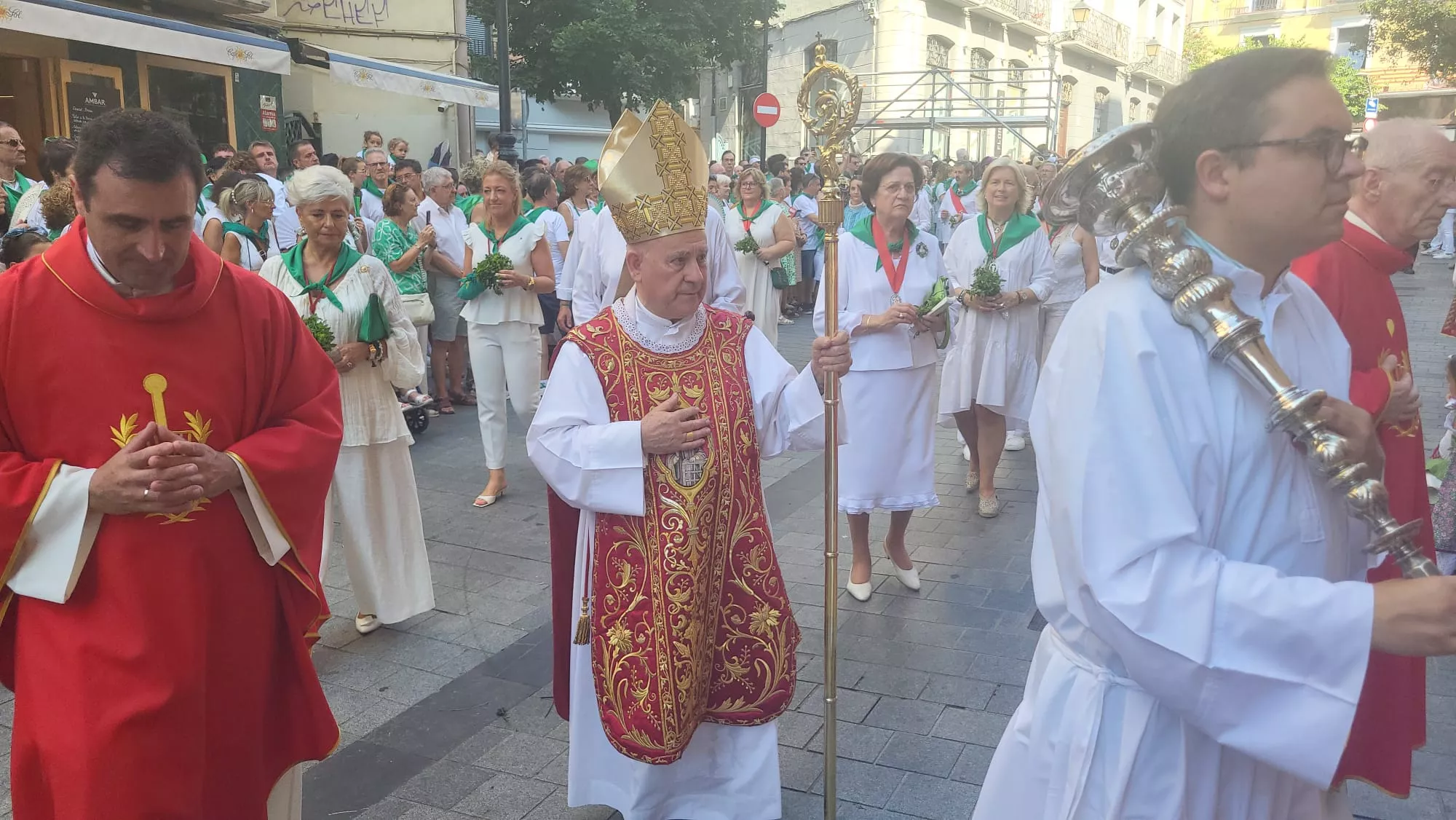 Misa Pontifical en la Basílica de San Lorenzo de Huesca