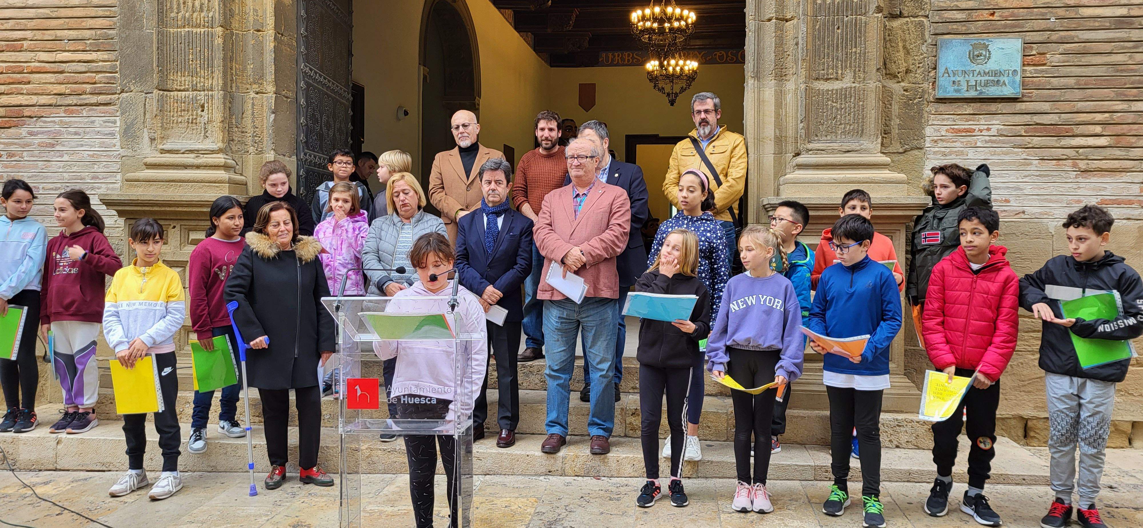 Celebración del Día Internacional de los Derechos de los Niños y las Niñas en Huesca