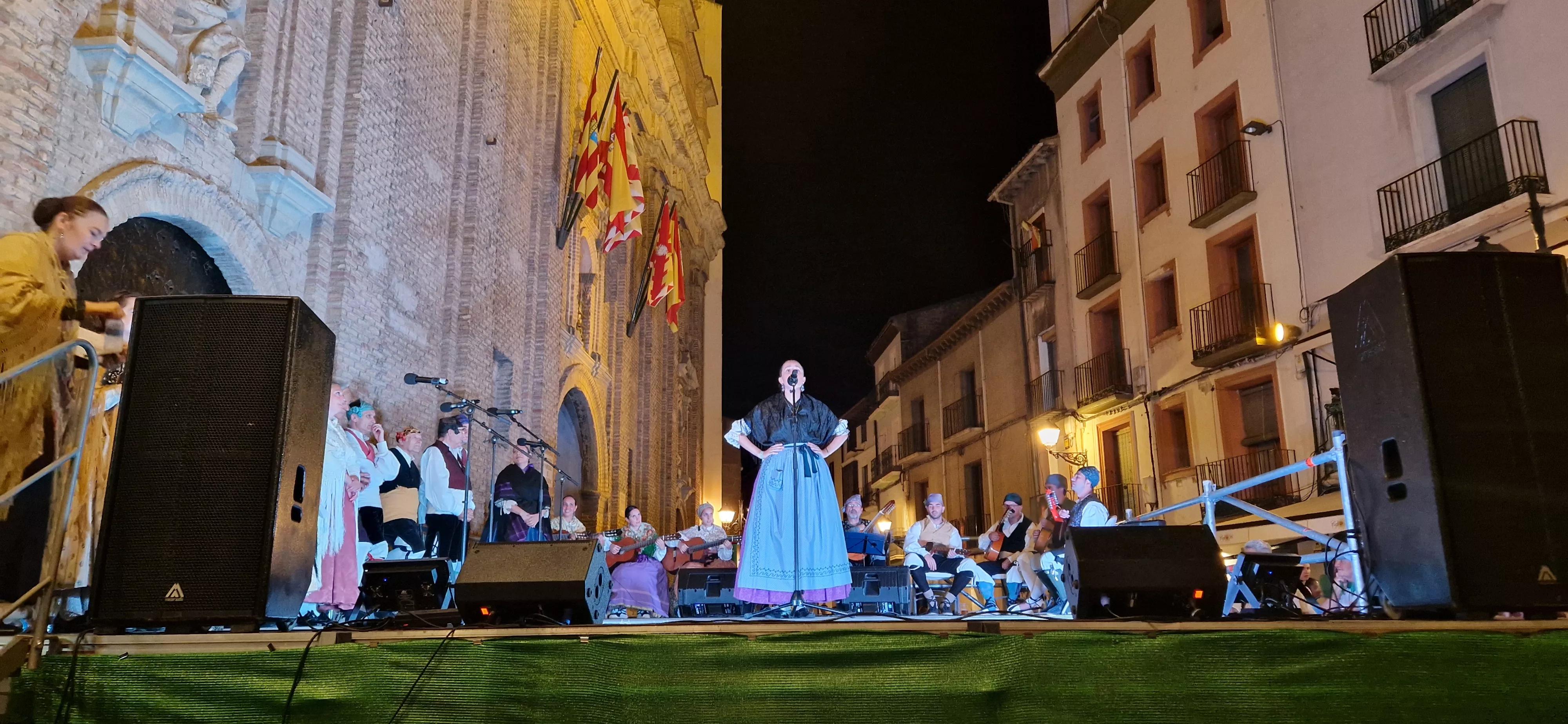 Ronda al Santo el 9 de agosto con Santa Cecilia y Estirpe. Foto Myriam Martínez 