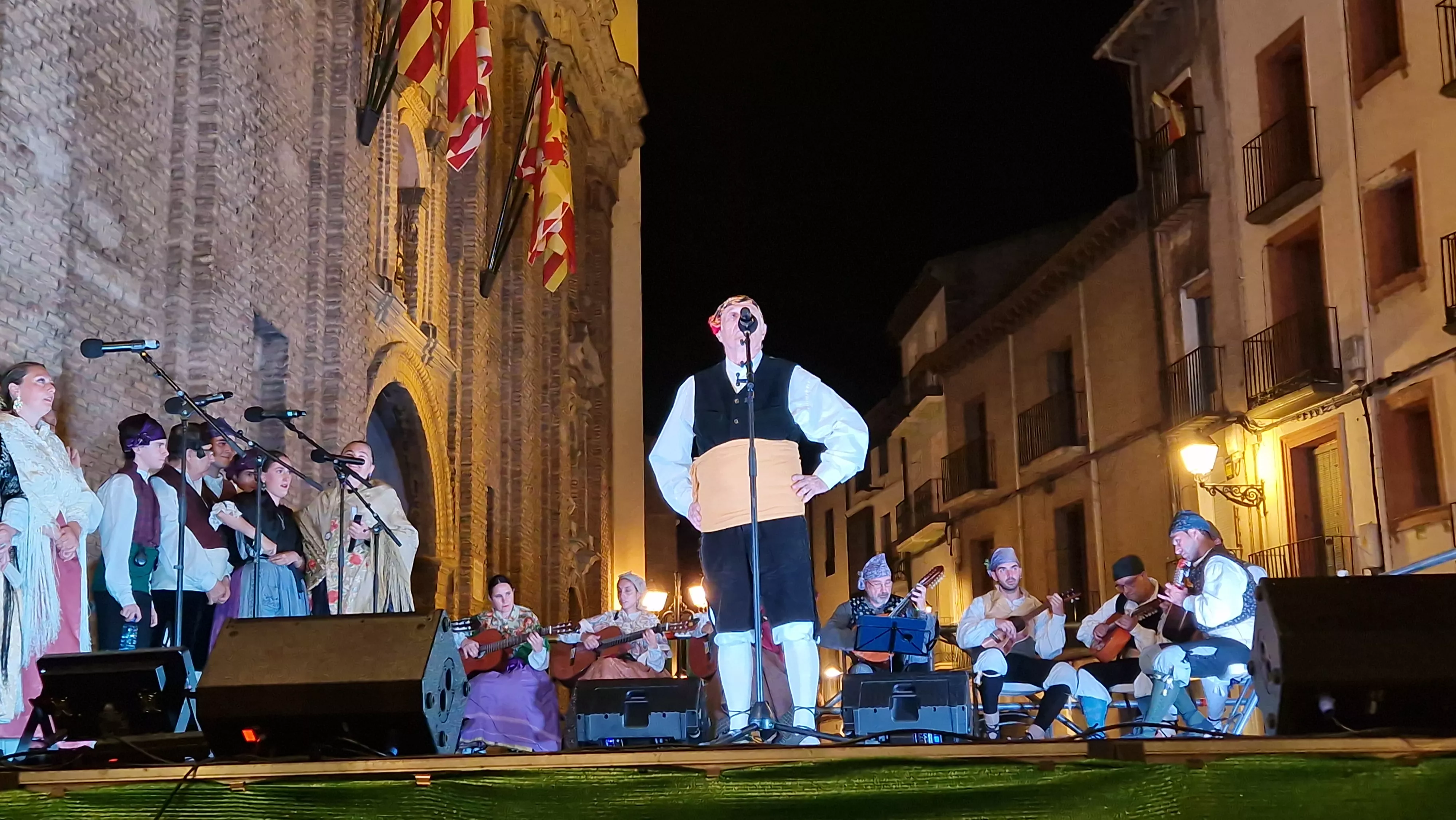Ronda al Santo el 9 de agosto con Santa Cecilia y Estirpe. Foto Myriam Martínez 