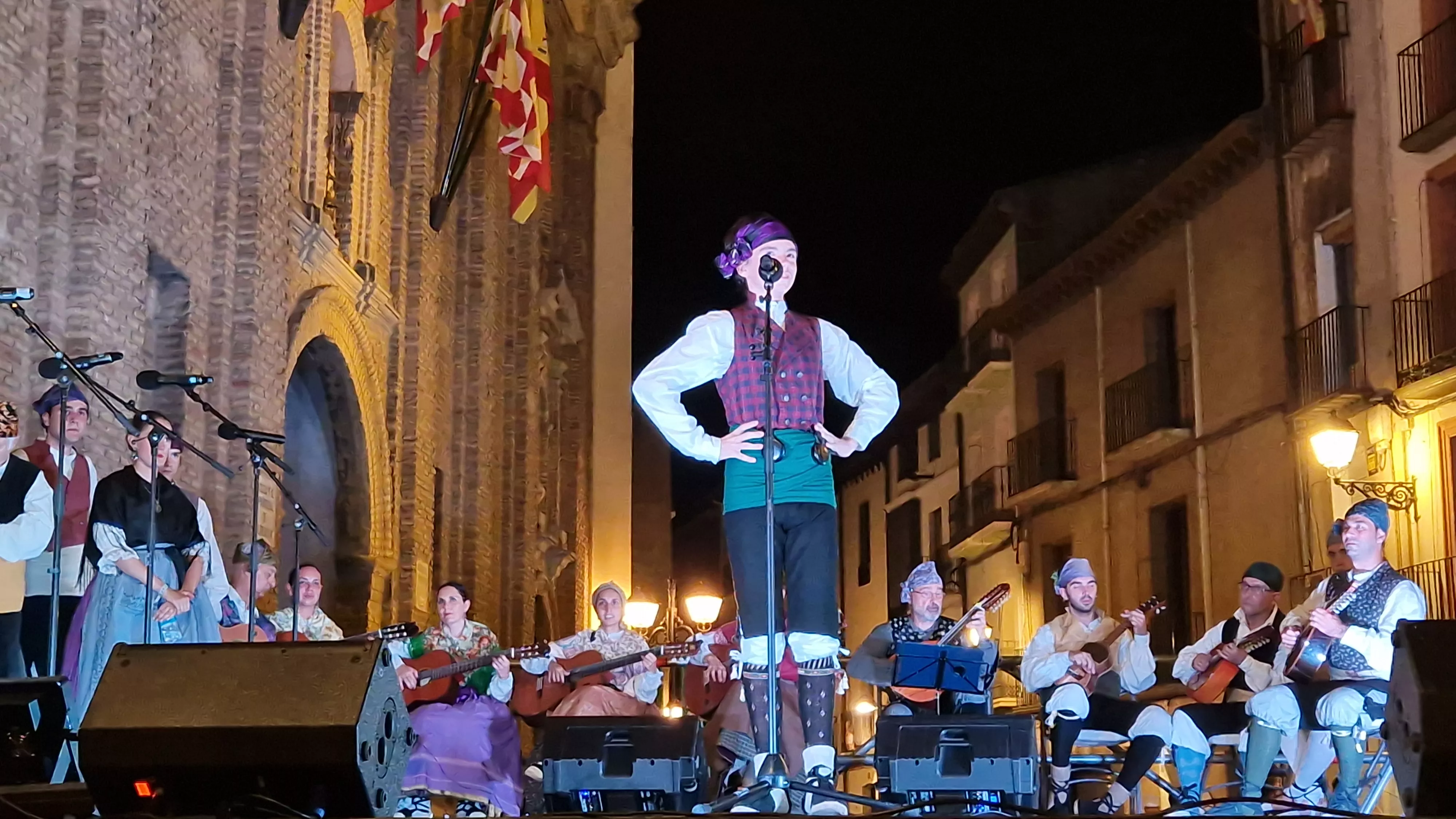 Ronda al Santo el 9 de agosto con Santa Cecilia y Estirpe. Foto Myriam Martínez 