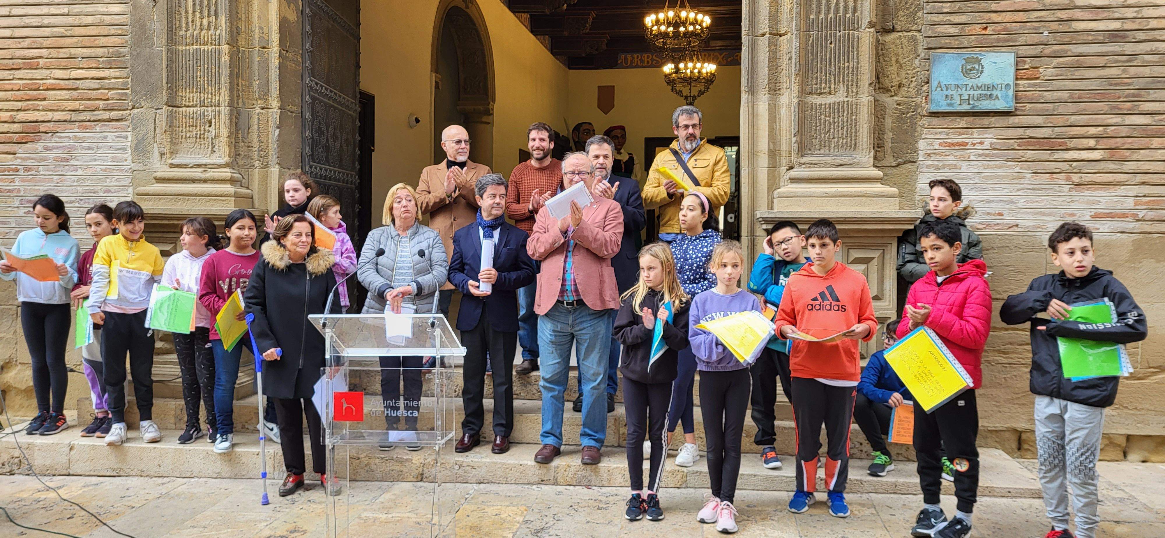 Celebración del Día Internacional de los Derechos de los Niños y las Niñas en Huesca