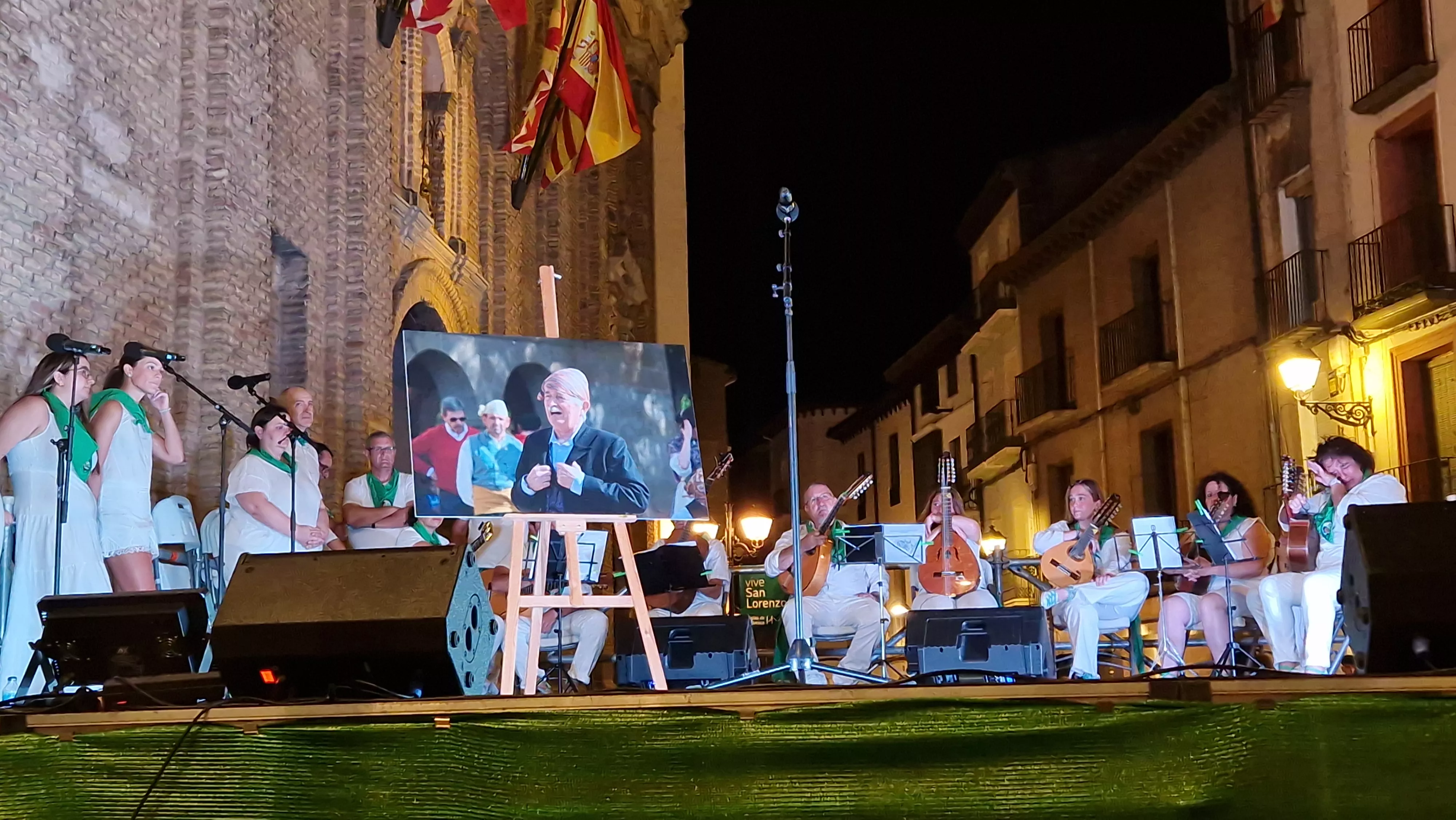 Ronda al Santo el 9 de agosto con Santa Cecilia y Estirpe. Foto Myriam Martínez