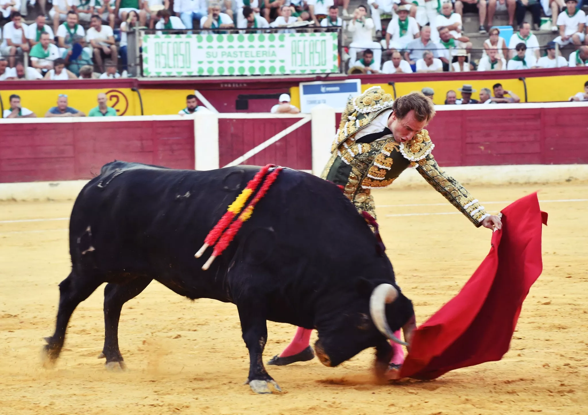 Imágenes de la primera corrida de toros de la Feria de La Albahaca 2024. Foto: Tauroemoción