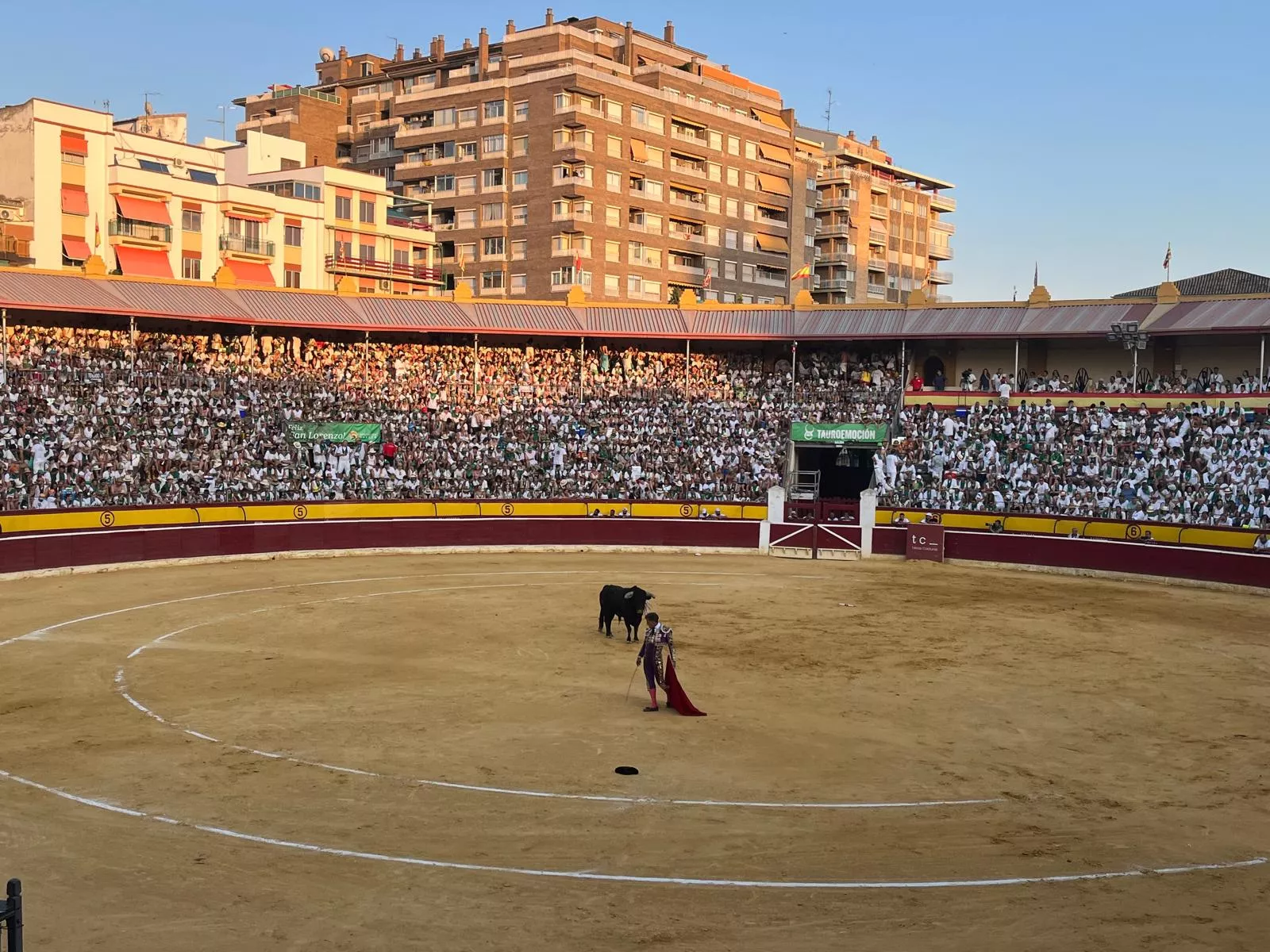 Imágenes de la primera corrida de toros de la Feria de La Albahaca 2024. Foto: Adrián Mora