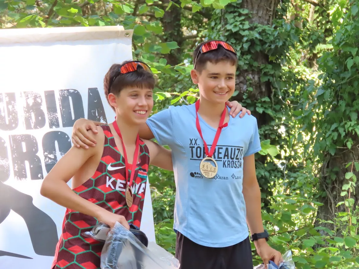 Subida a Oroel. Foto Ramón Ferrer (16)