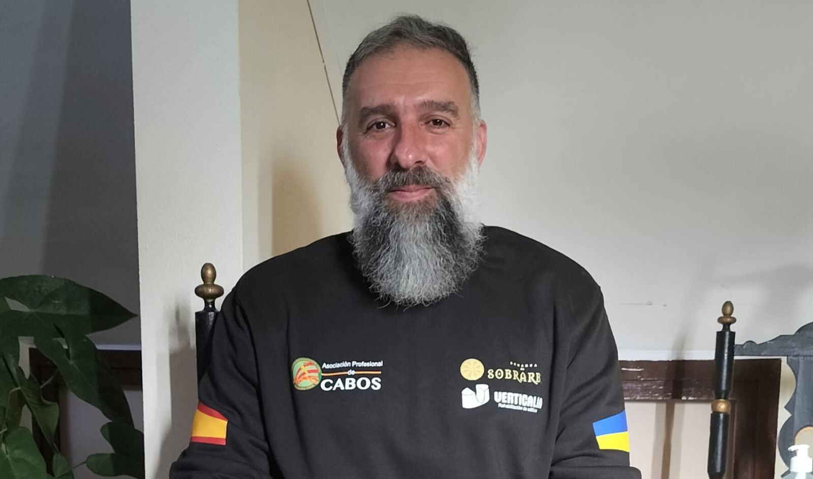 Javier Martín. Bendición de la expedición Pirineos Ucrania