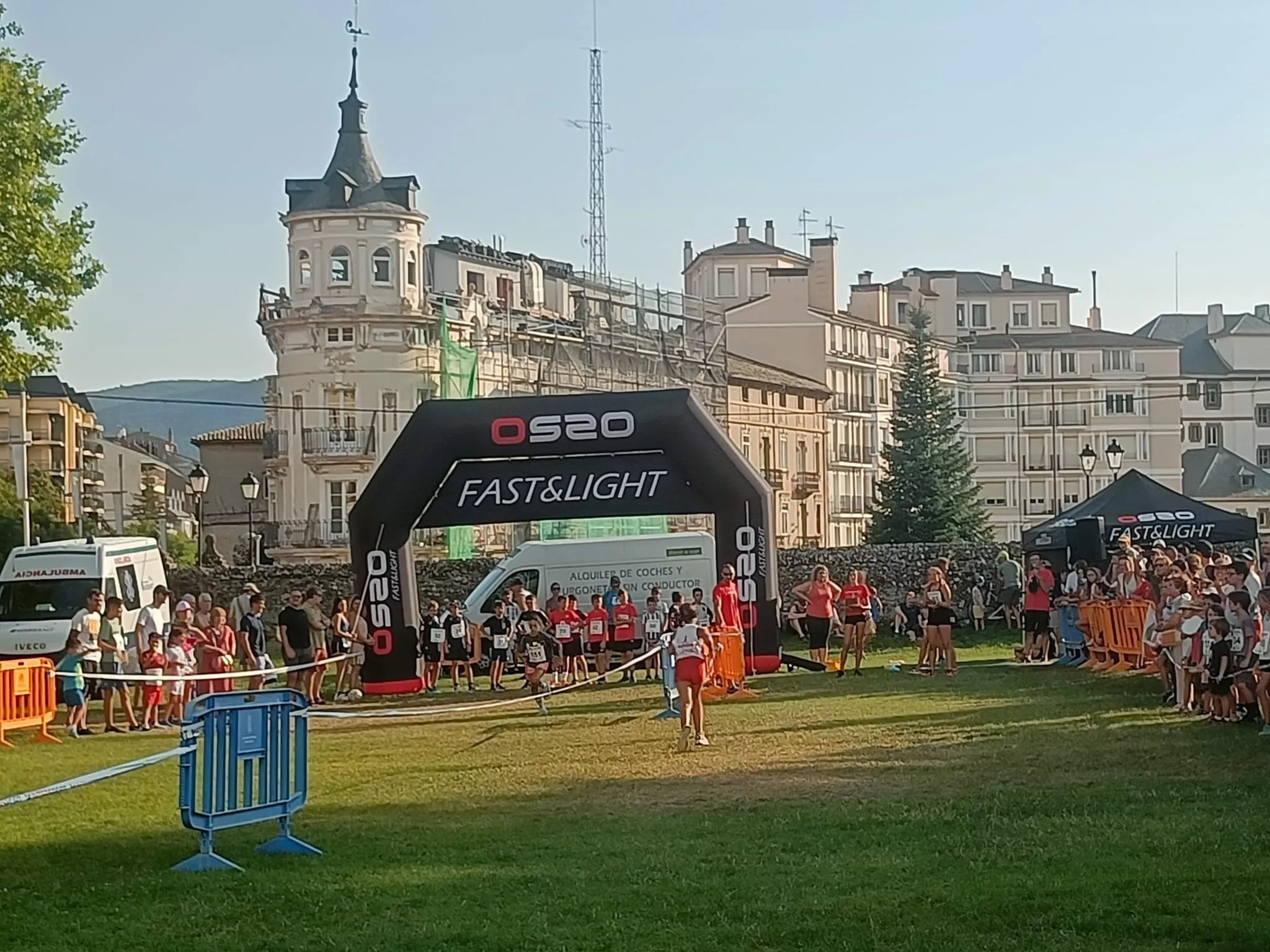 Carreras infantiles Subida a Oroel (1)