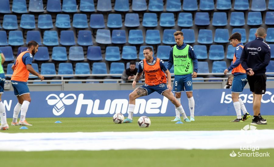 Imágenes previas al partido Tenerife Huesca. Foto La Liga