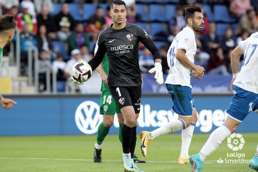 Imágenes del partido Tenerife Huesca. Foto La Liga 