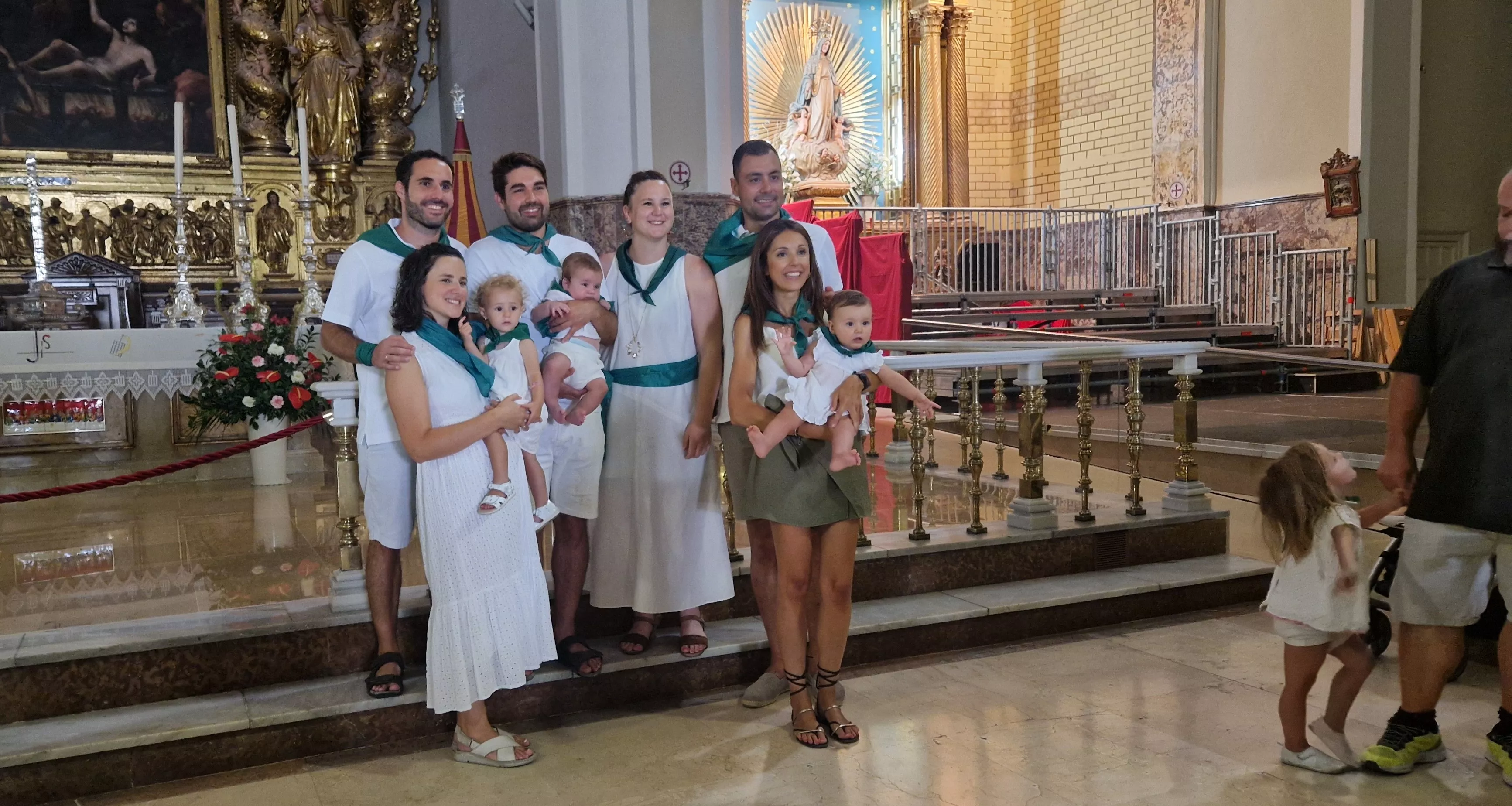  Presentación de niños y niñas a San Lorenzo. Foto Myriam Martínez 