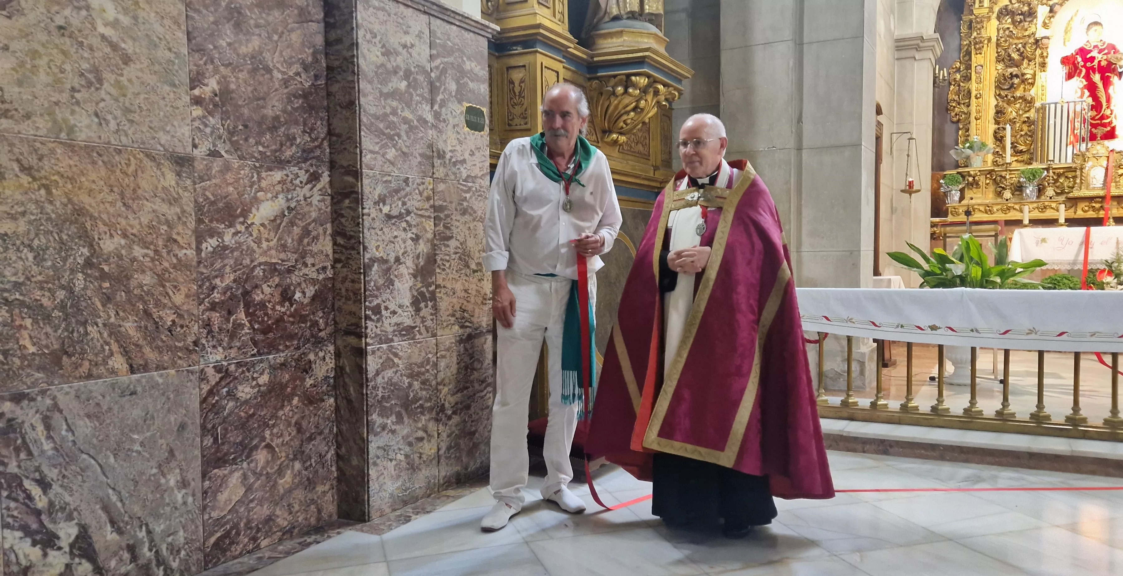  Presentación de niños y niñas a San Lorenzo. Foto Myriam Martínez 