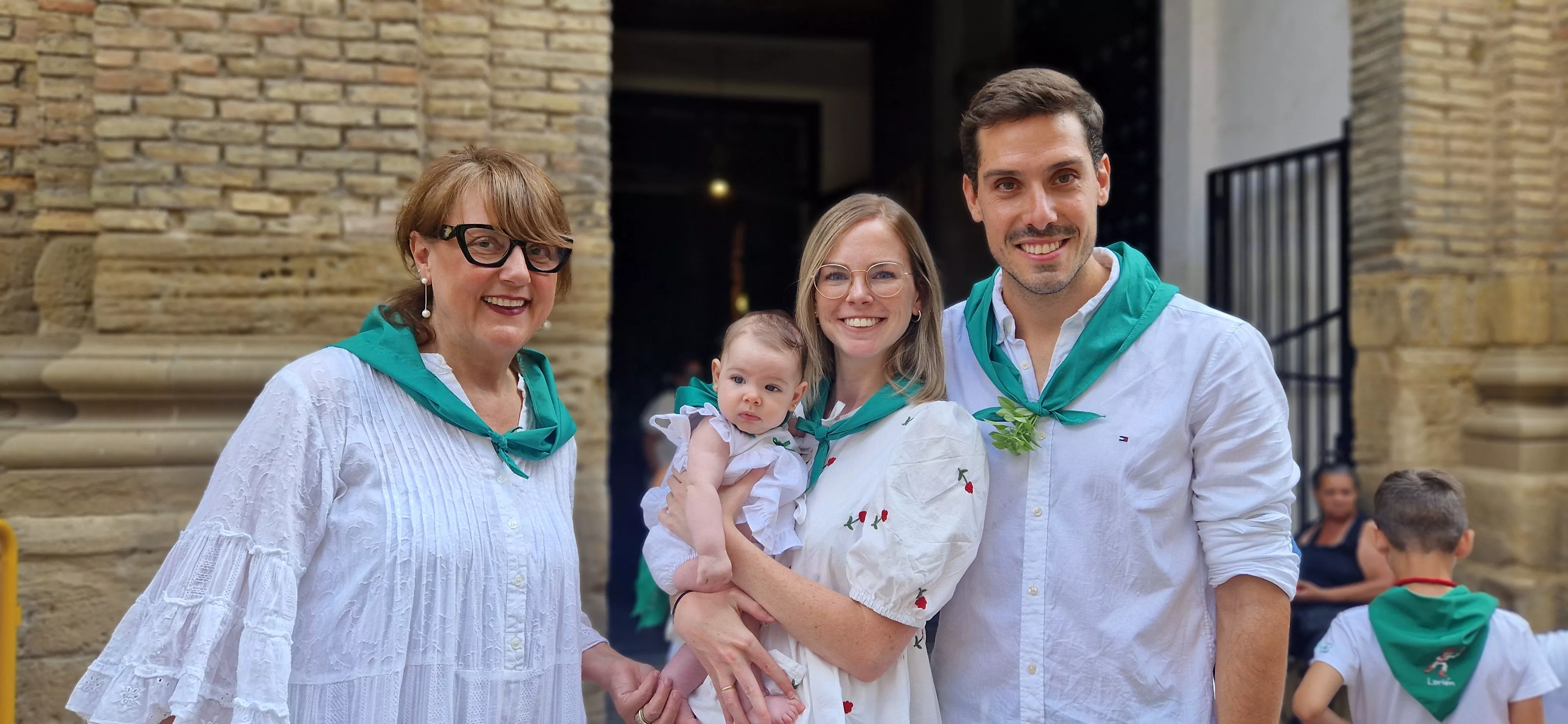  Presentación de niños y niñas a San Lorenzo. Foto Myriam Martínez 