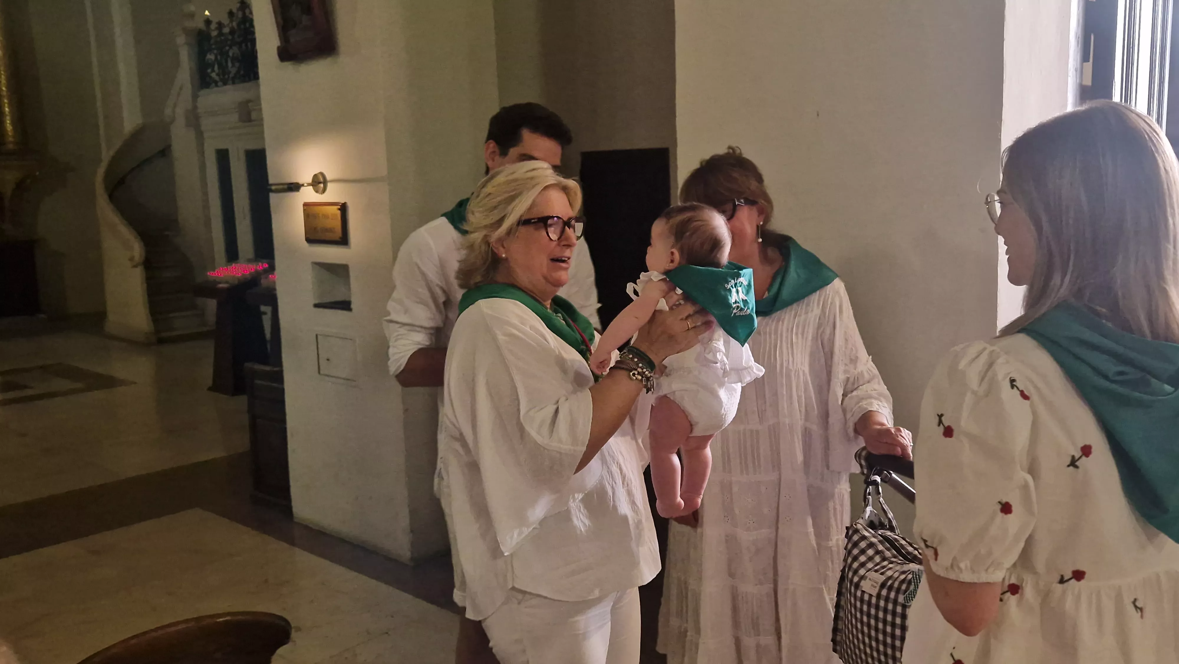  Presentación de niños y niñas a San Lorenzo. Foto Myriam Martínez 