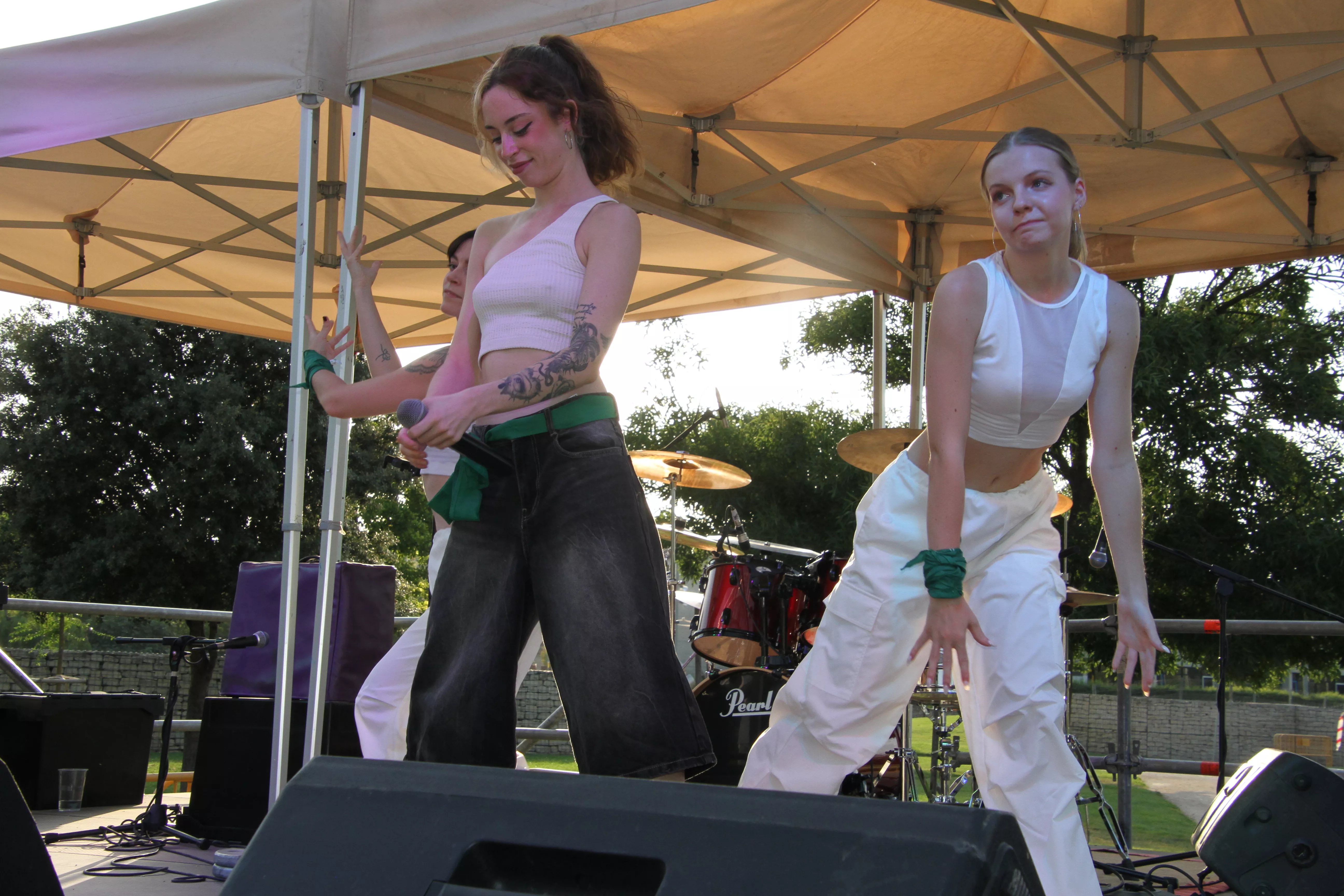 Actuación de Lassi.0 en el Reberde Fest. Foto Carlos Neofato 