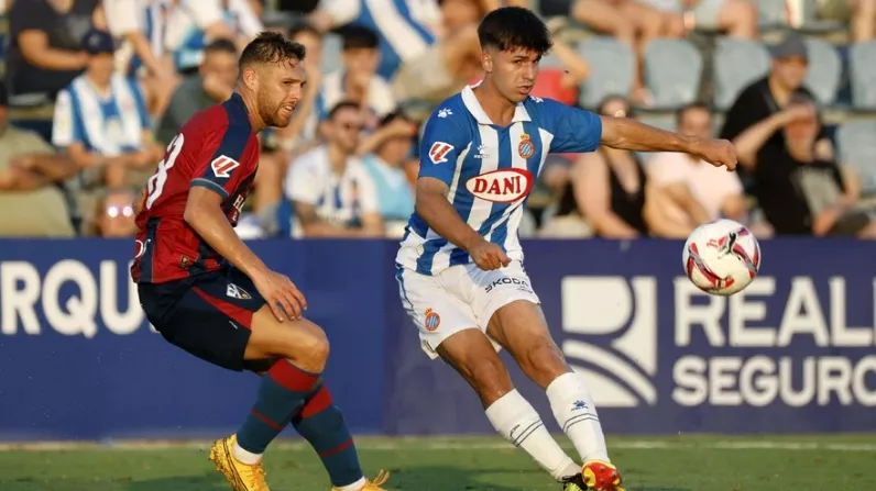 Javi Hernández ya es nuevo jugador de la SD Huesca