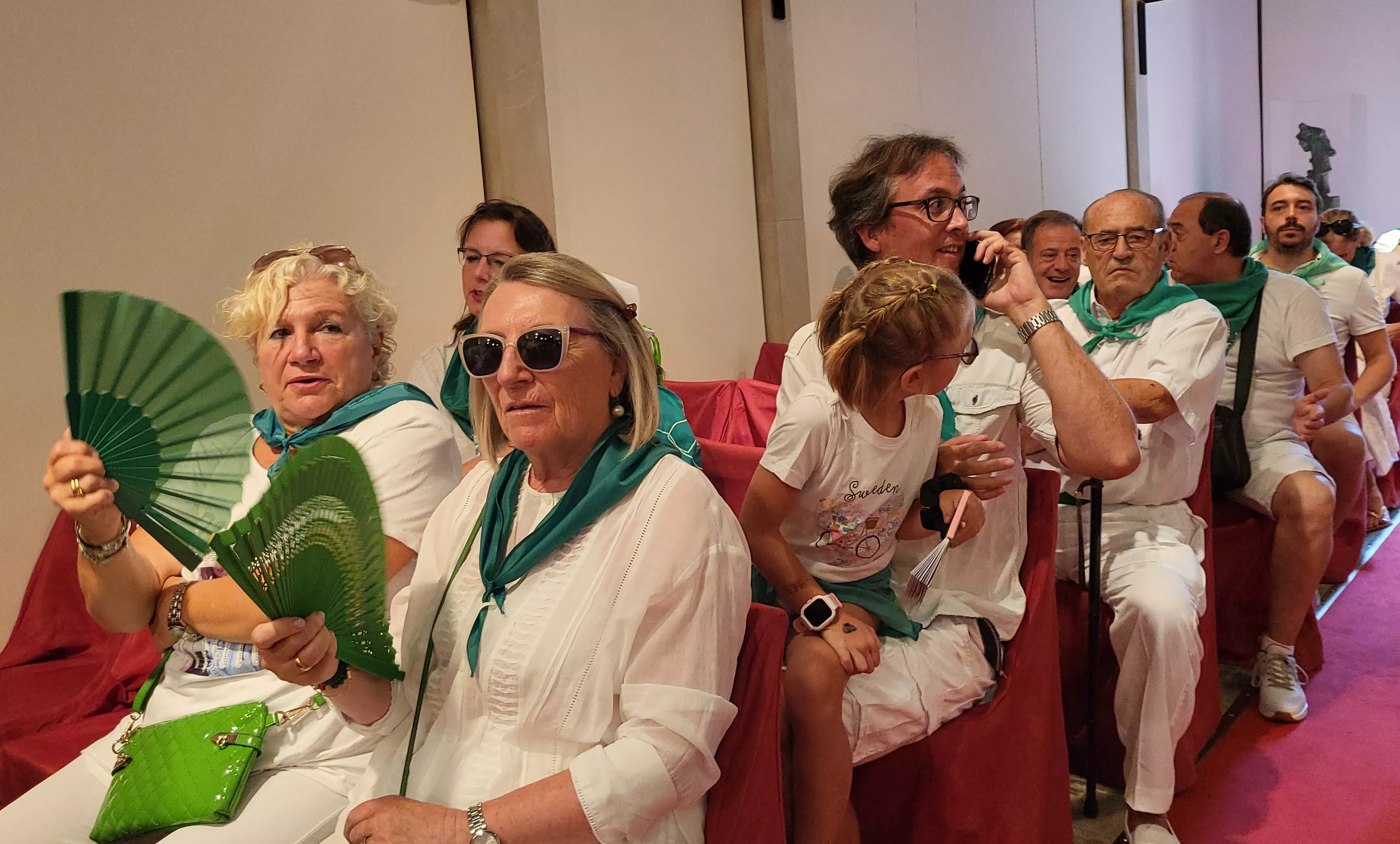 Acto de reconocimiento a los oscenses que viven en el exterior. Foto Mercedes Manterola