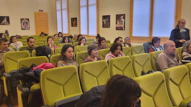 La jornada se ha desarrollado en el Centro de Profesores. Roberto Serrano y Juan Soler. Foto Myriam Martínez La jornada se ha desarrollado en el Centro de Profesores. Roberto Serrano y Juan Soler. Foto Myriam Martínez