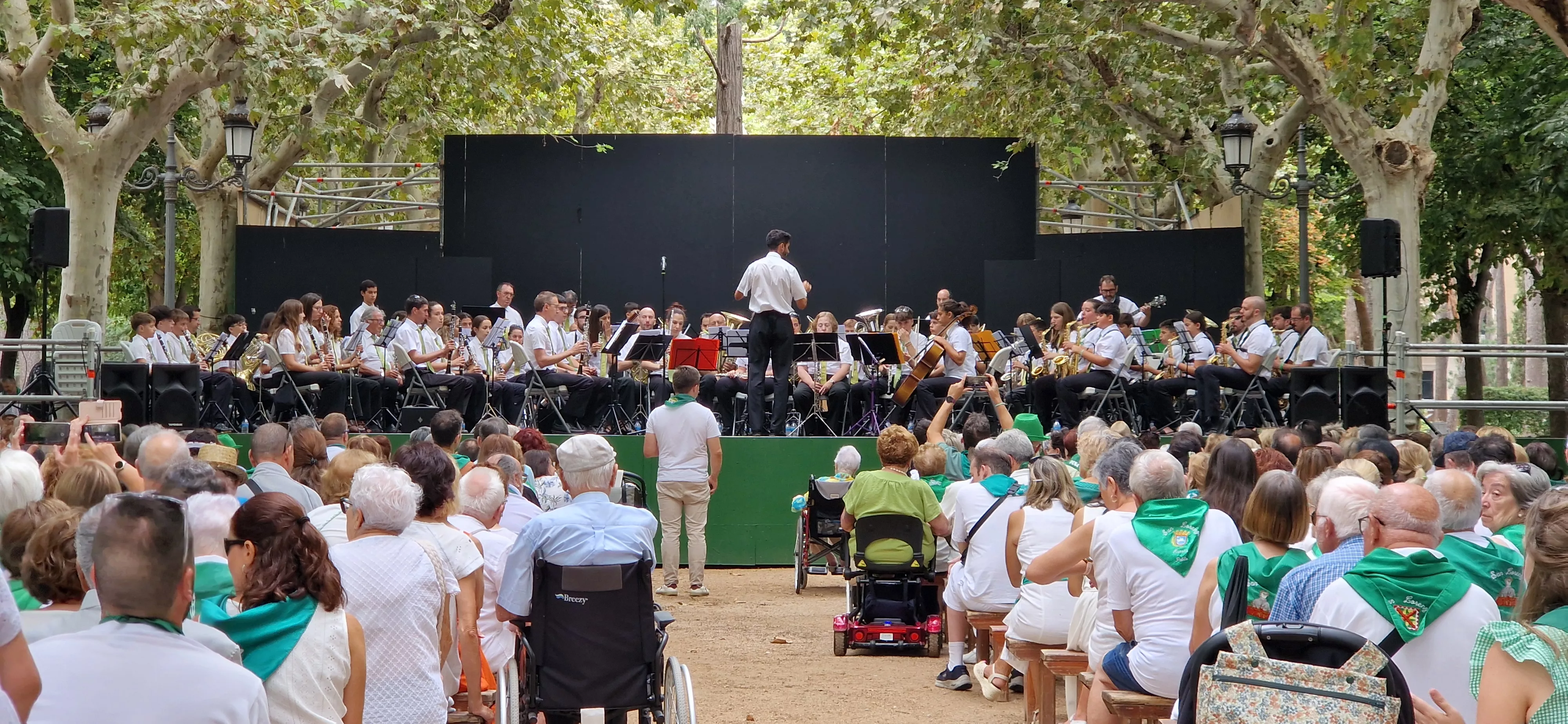 Concierto de la Banda de Huesca el 13 de agosto. Foto Myriam Martínez 