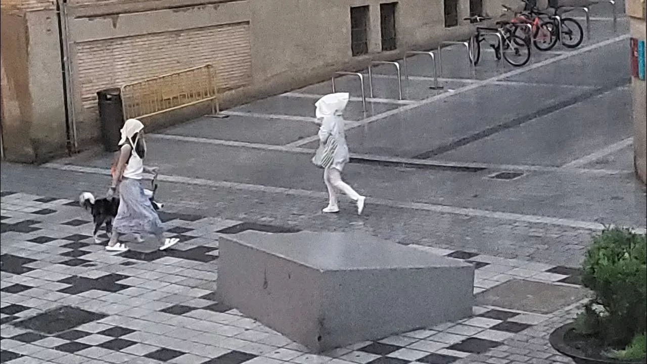 La última tormenta descargó en Huesca en mitad de San Lorenzo.