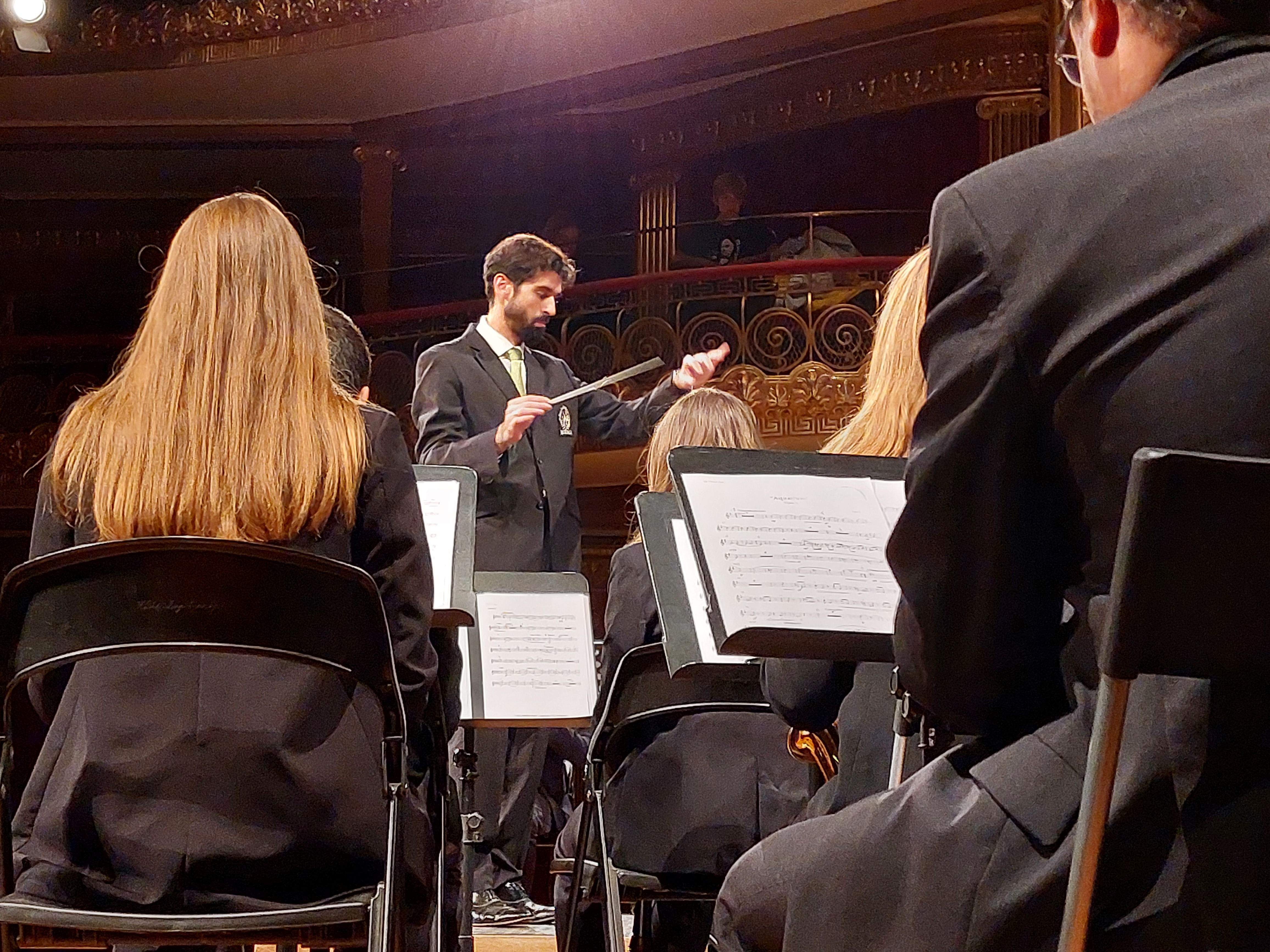Concierto de la Banda de Música de Huesca en el Teatro Olimpia