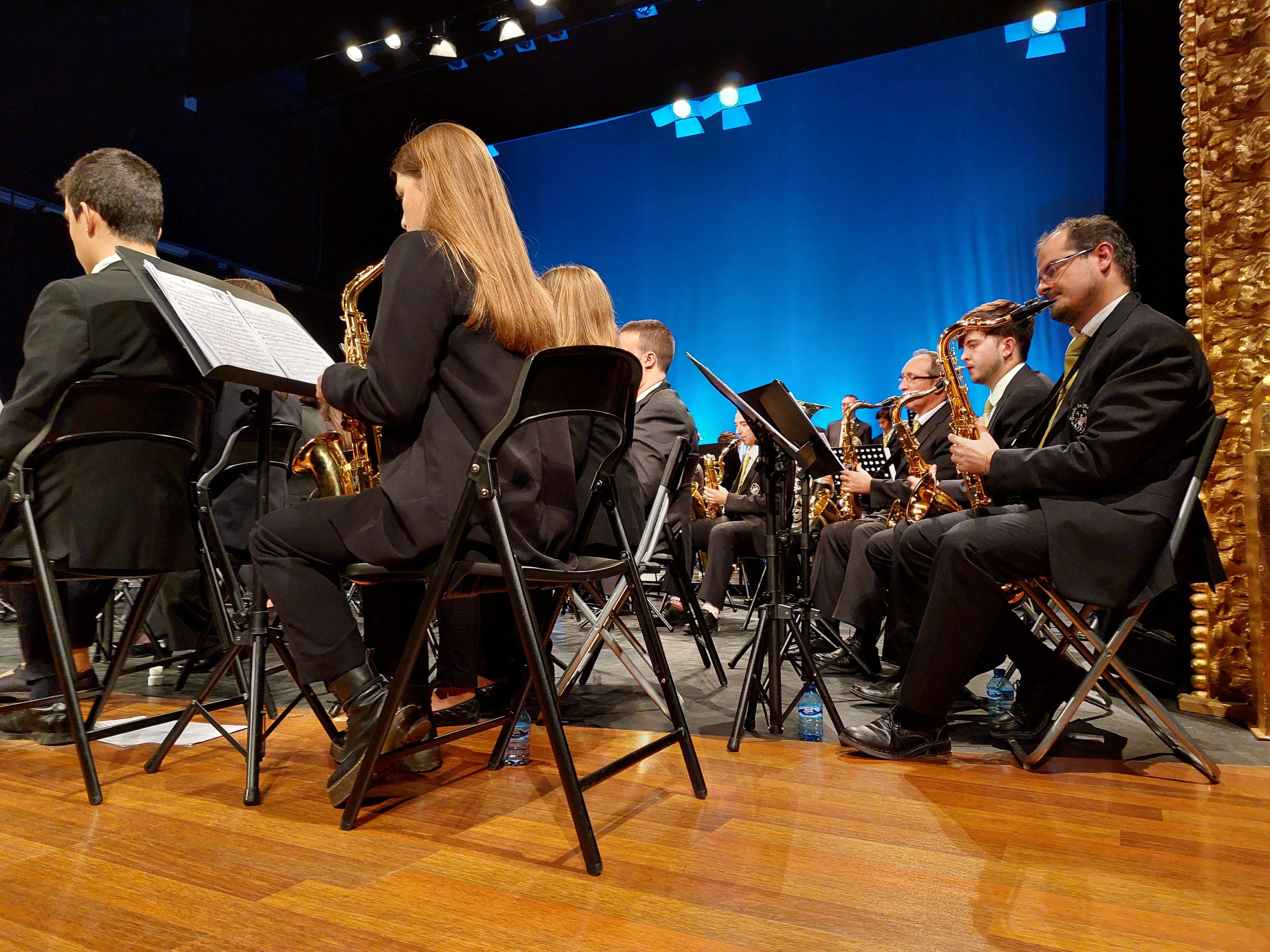 Concierto de la Banda de Música de Huesca en el Teatro Olimpia