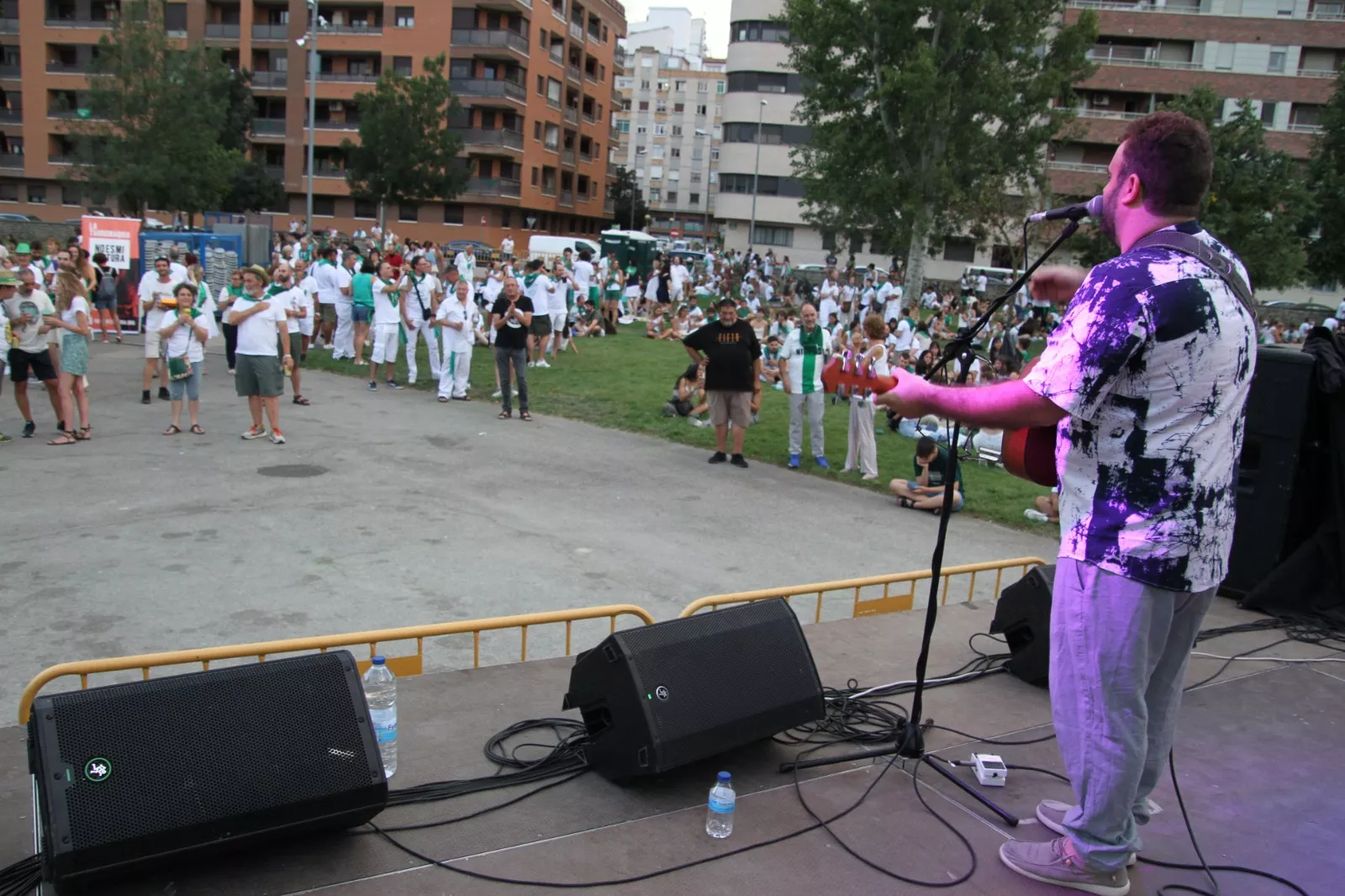 Concierto de Francho Sarrablo con la Peña Reberde. Foto Carlos Neofato 