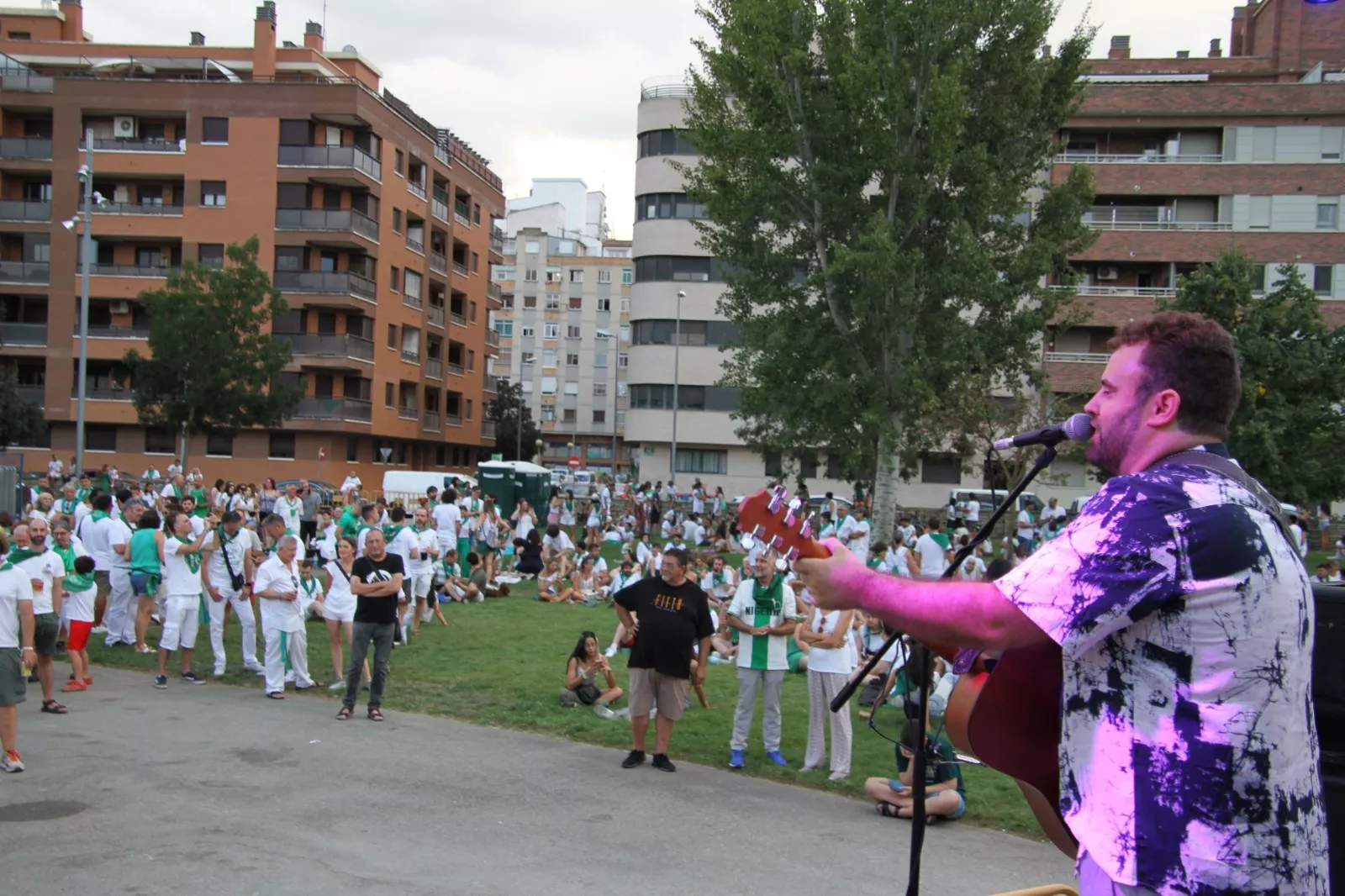 Concierto de Francho Sarrablo con la Peña Reberde. Foto Carlos Neofato 