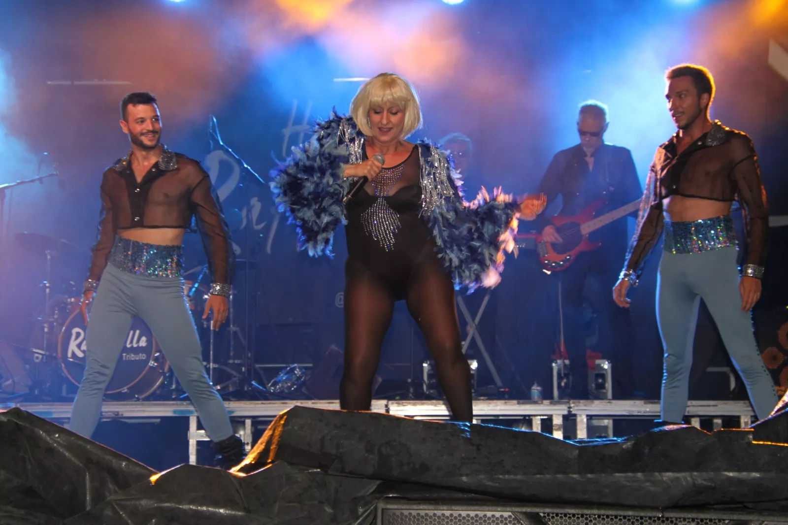 Concierto Hola Raffaella. Foto Carlos Neofato 