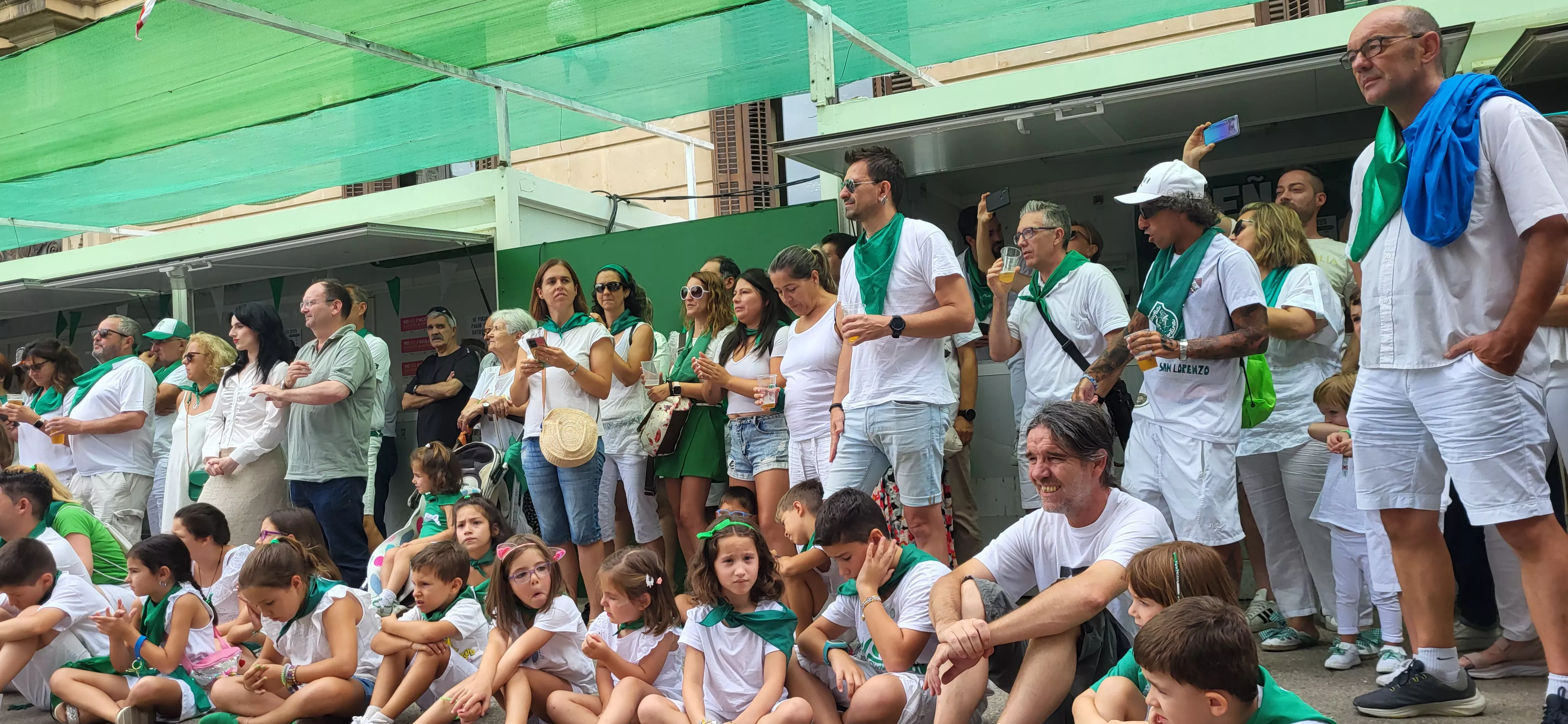 Actuación de Mariachi Acapulco en las Mañanas Peñistas de San Lorenzo. Foto Mercedes Manterola