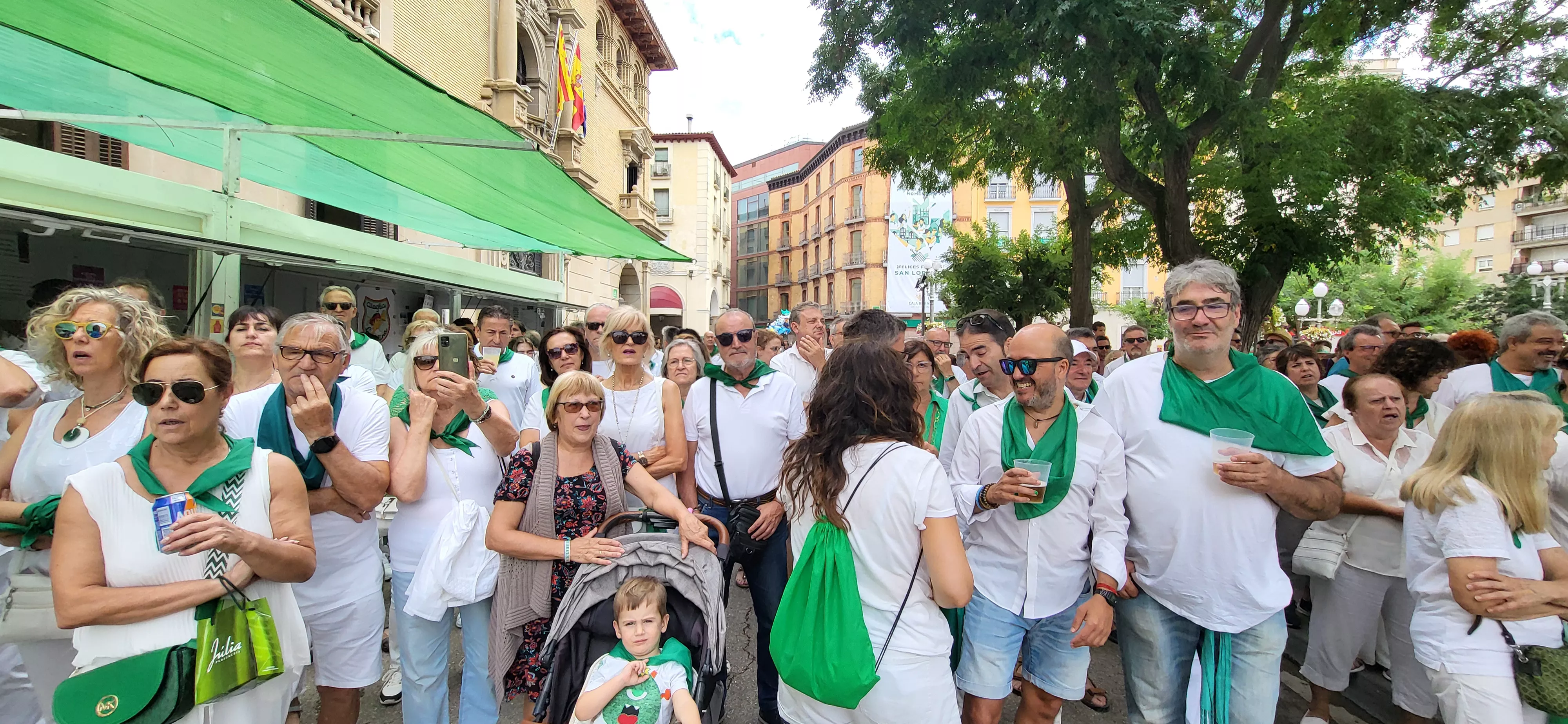 Actuación de Mariachi Acapulco en las Mañanas Peñistas de San Lorenzo. Foto Mercedes Manterola