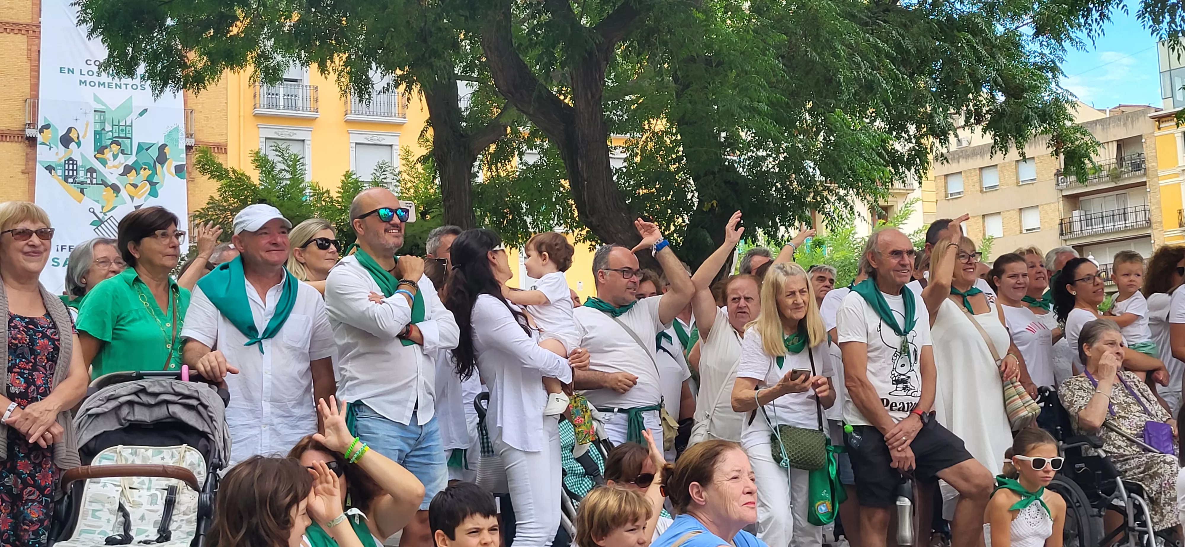 Actuación de Mariachi Acapulco en las Mañanas Peñistas de San Lorenzo. Foto Mercedes Manterola