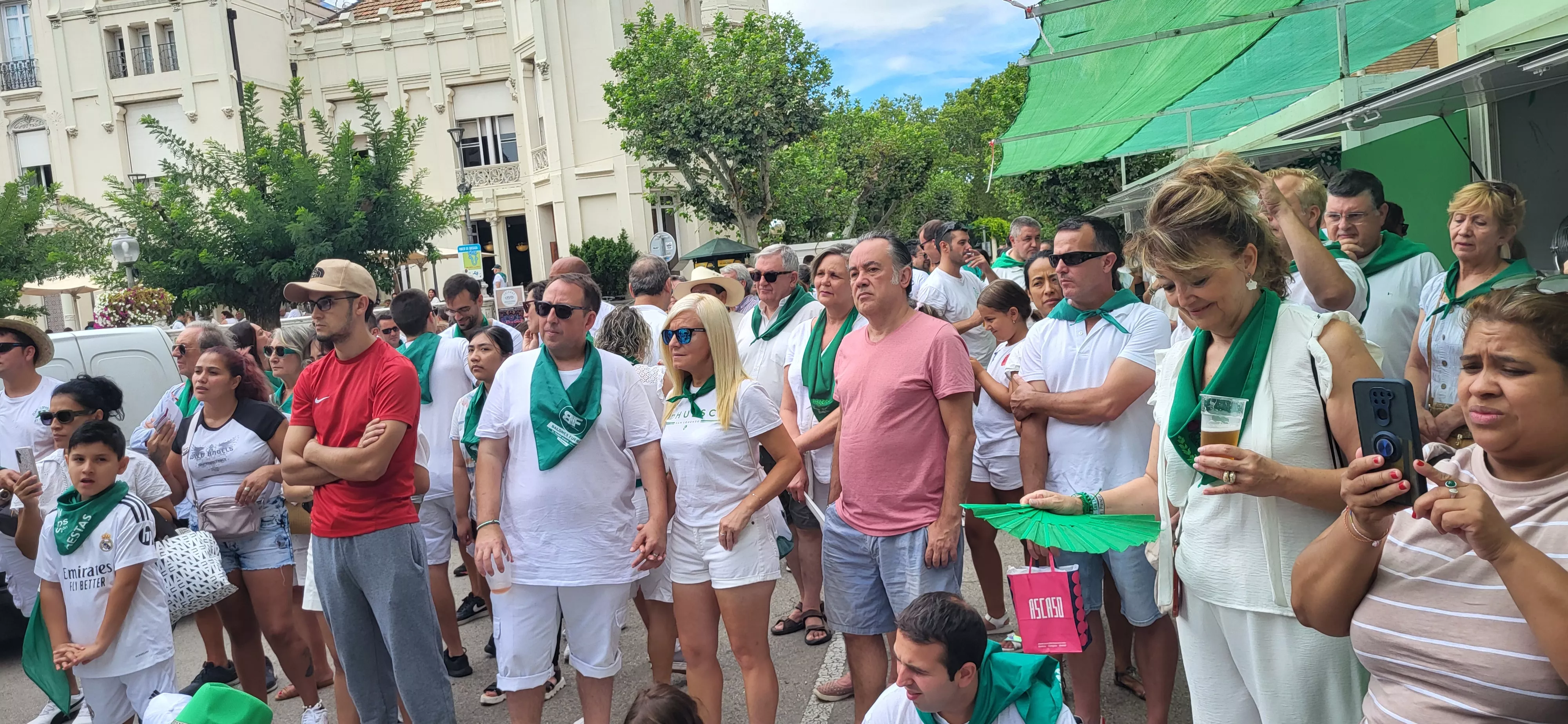 Actuación de Mariachi Acapulco en las Mañanas Peñistas de San Lorenzo. Foto Mercedes Manterola
