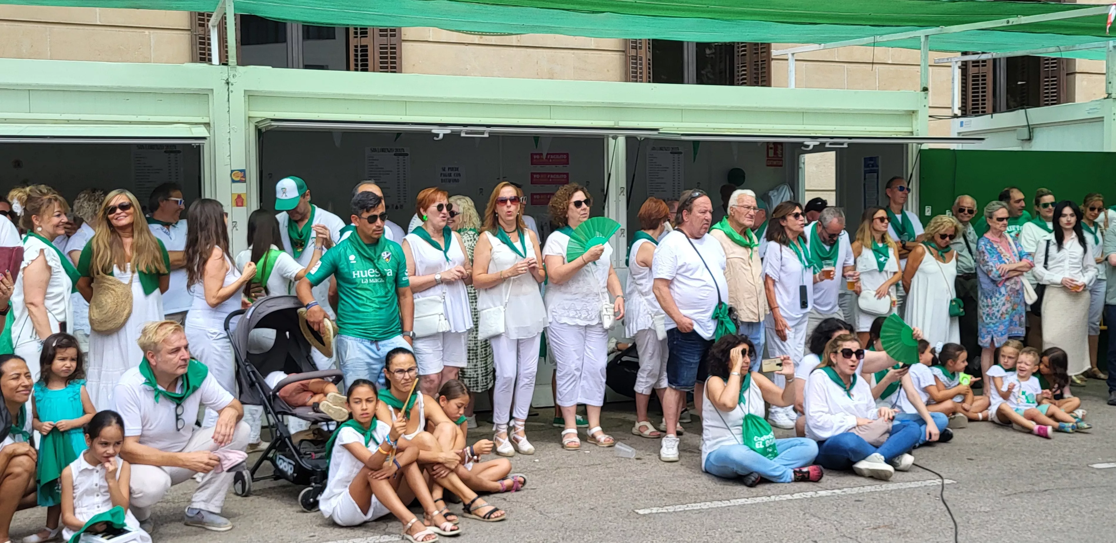 Actuación de Mariachi Acapulco en las Mañanas Peñistas de San Lorenzo. Foto Mercedes Manterola