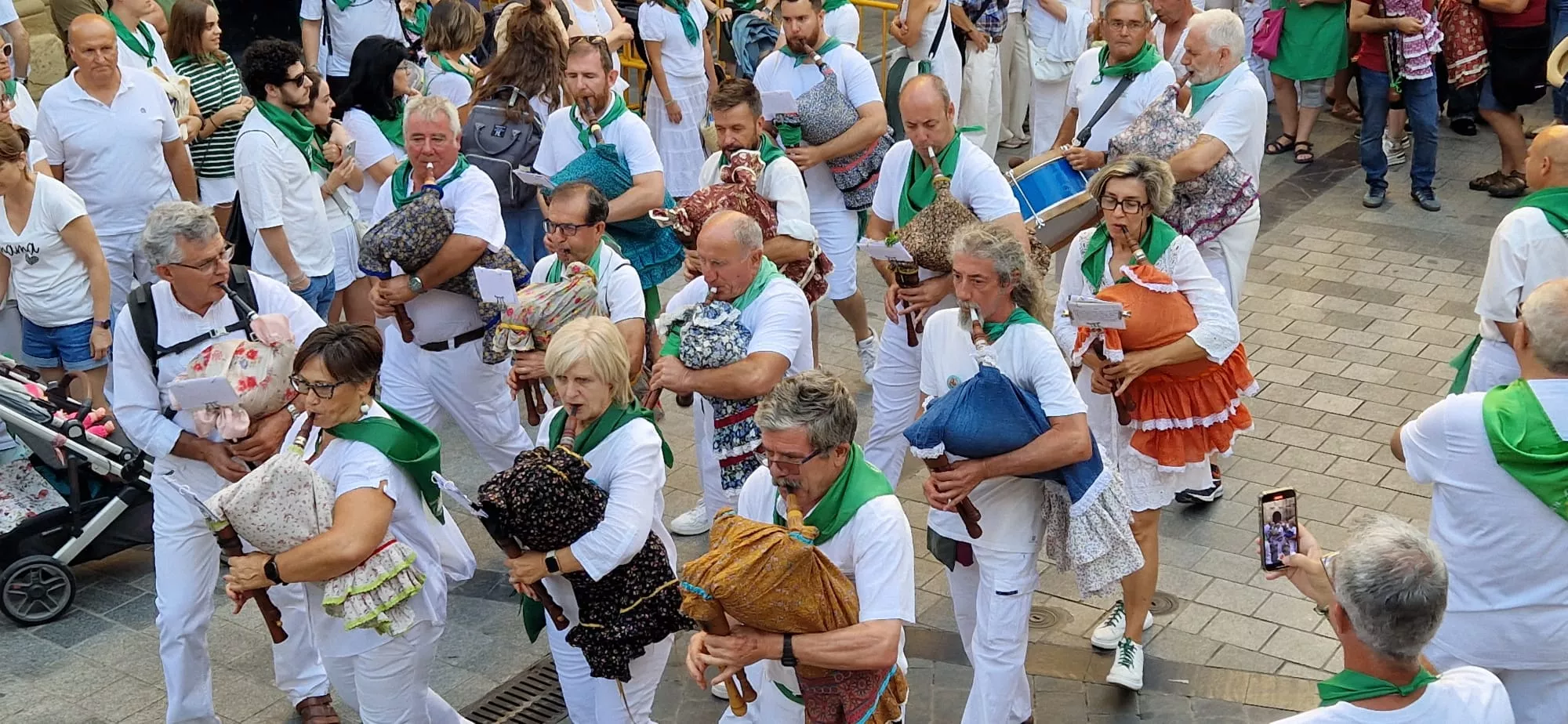 Trobada de Gaiteros de Aragón y de Gaiters de Tierra Plana. Foto Myriam Martínez