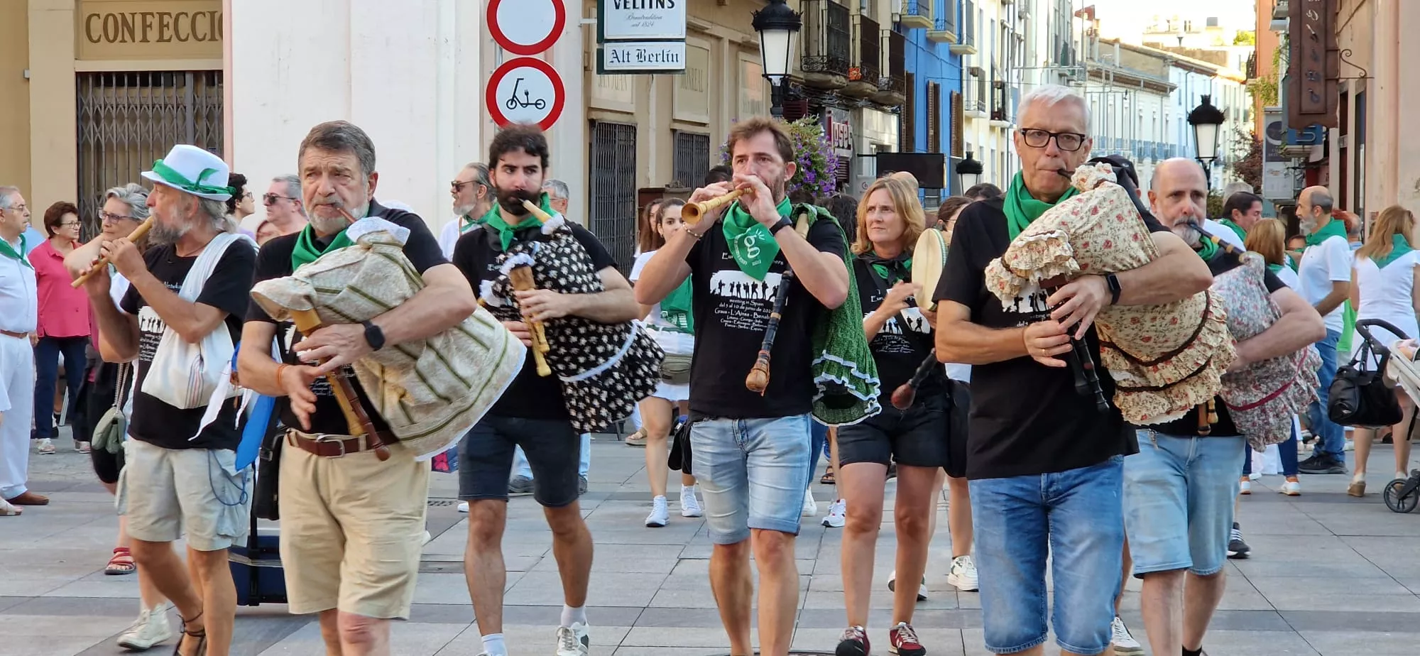Trobada de Gaiteros de Aragón y de Gaiters de Tierra Plana. Foto Myriam Martínez