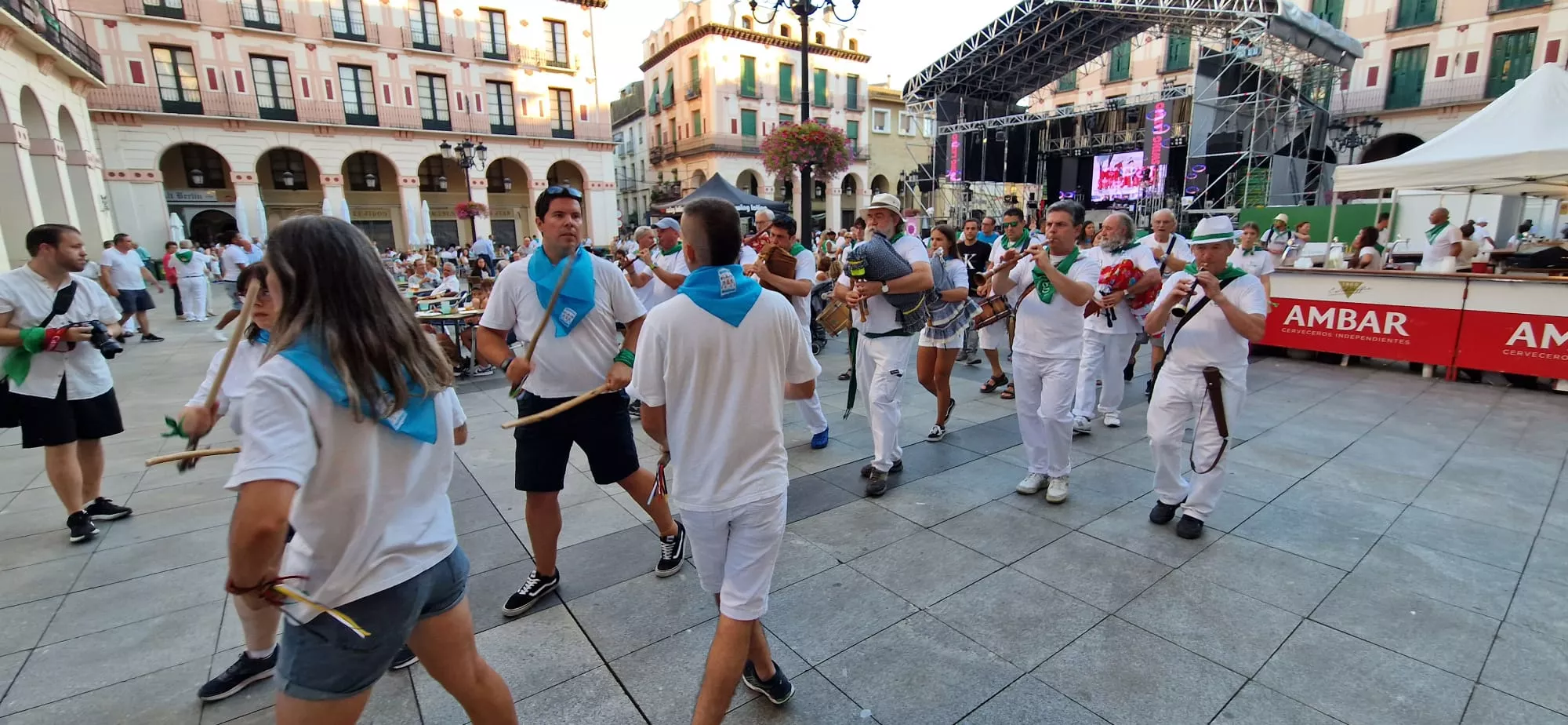 Trobada de Gaiteros de Aragón y de Gaiters de Tierra Plana. Foto Myriam Martínez