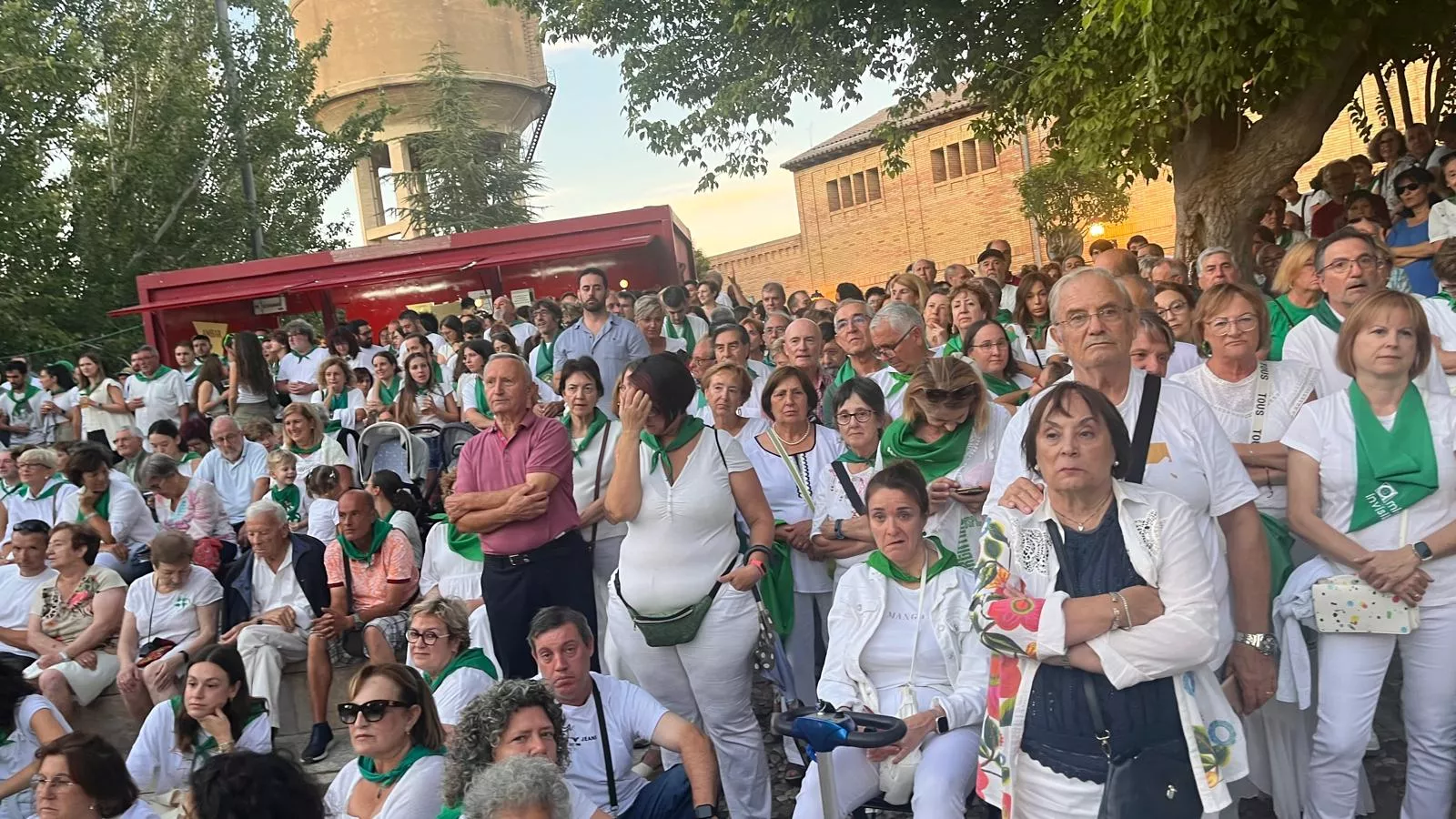 La Ronda de Boltaña en la plaza General Alsina. Foto: Mercedes Manterola