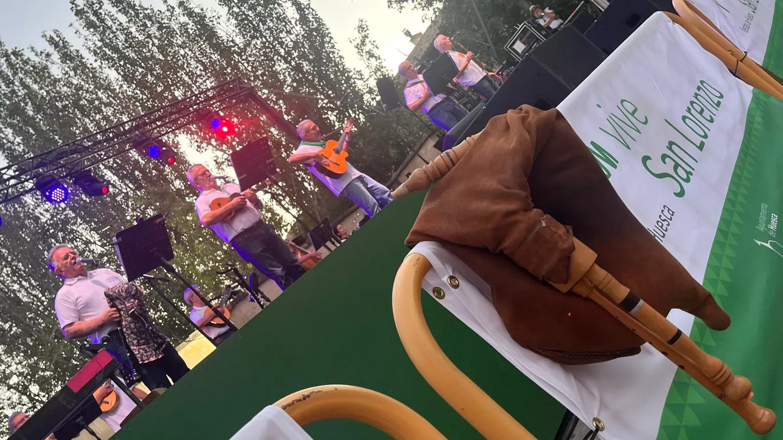 La Ronda de Boltaña en la plaza General Alsina. Foto: Mercedes Manterola