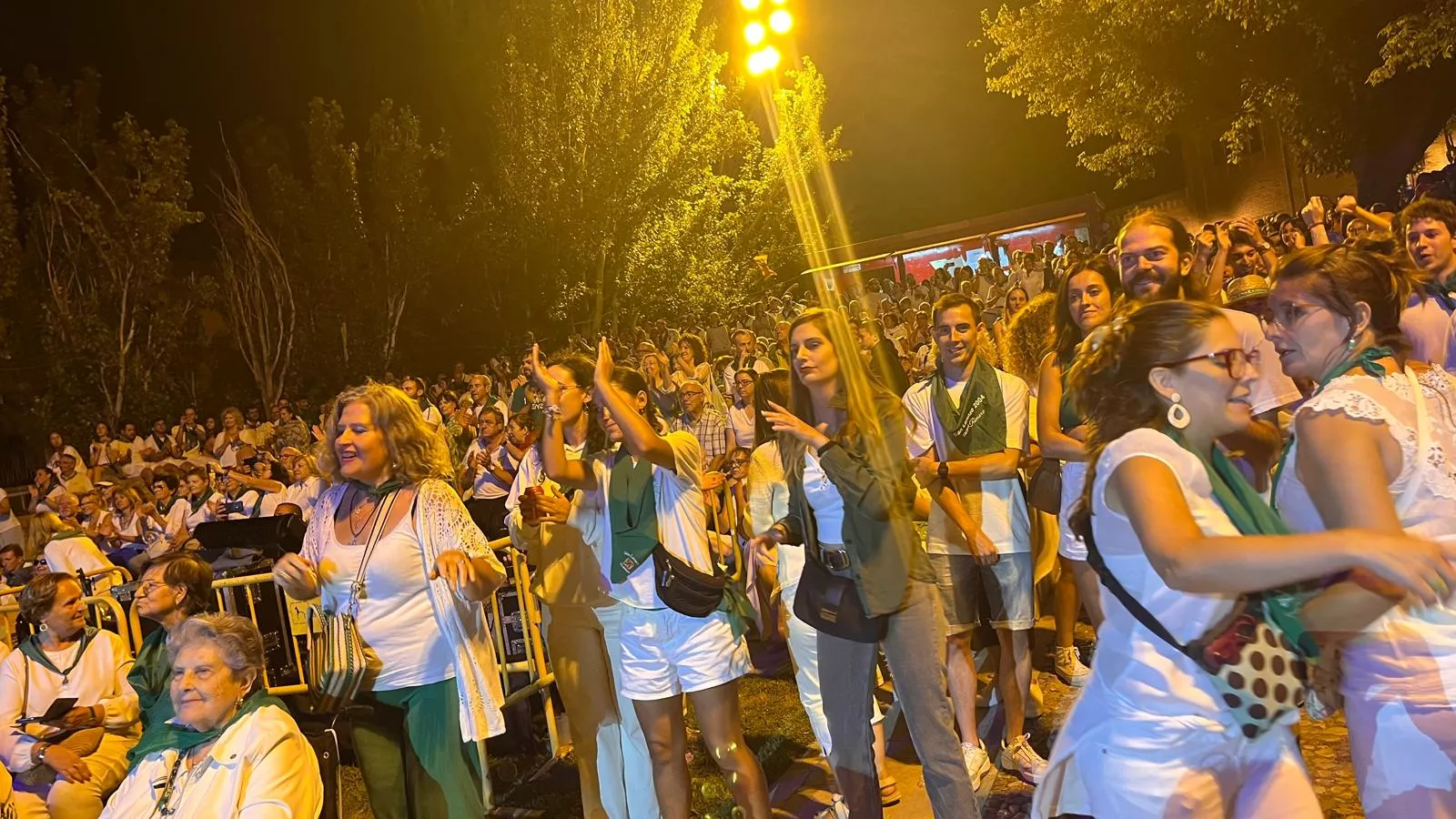 La Ronda de Boltaña en la plaza General Alsina. Foto: Mercedes Manterola